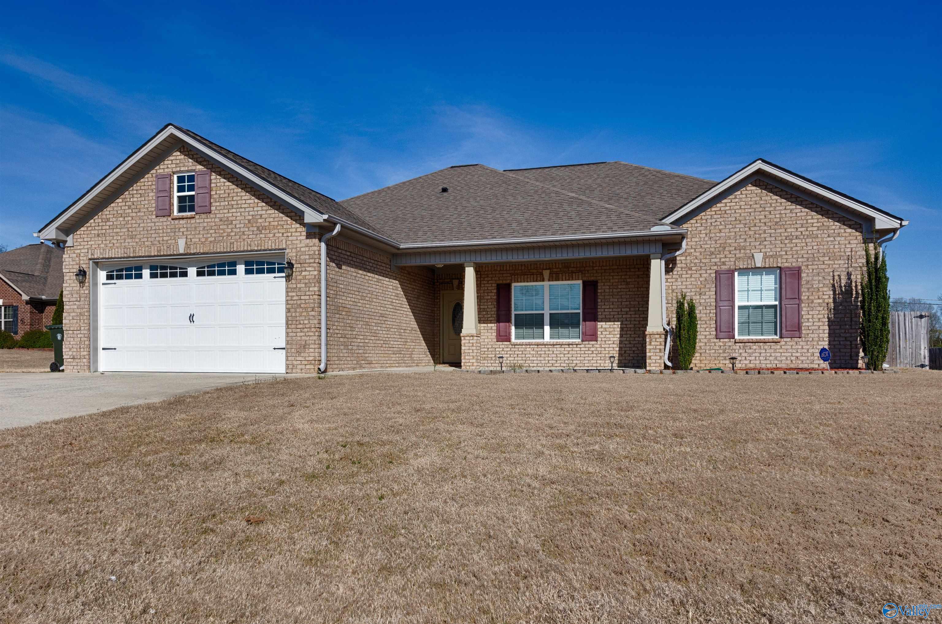123 Azuba Court, Hazel Green, Alabama image 2