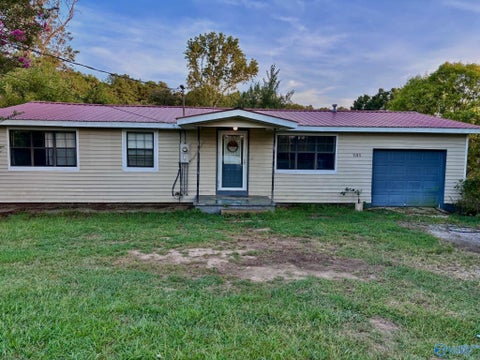 Homes For Sale - 1165 Lake Mary Louise Rd<br/> Gadsden, AL 35904