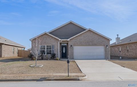 Apartment For Sale - 16008 Glenncrest Lane<br/> Harvest, AL 35749