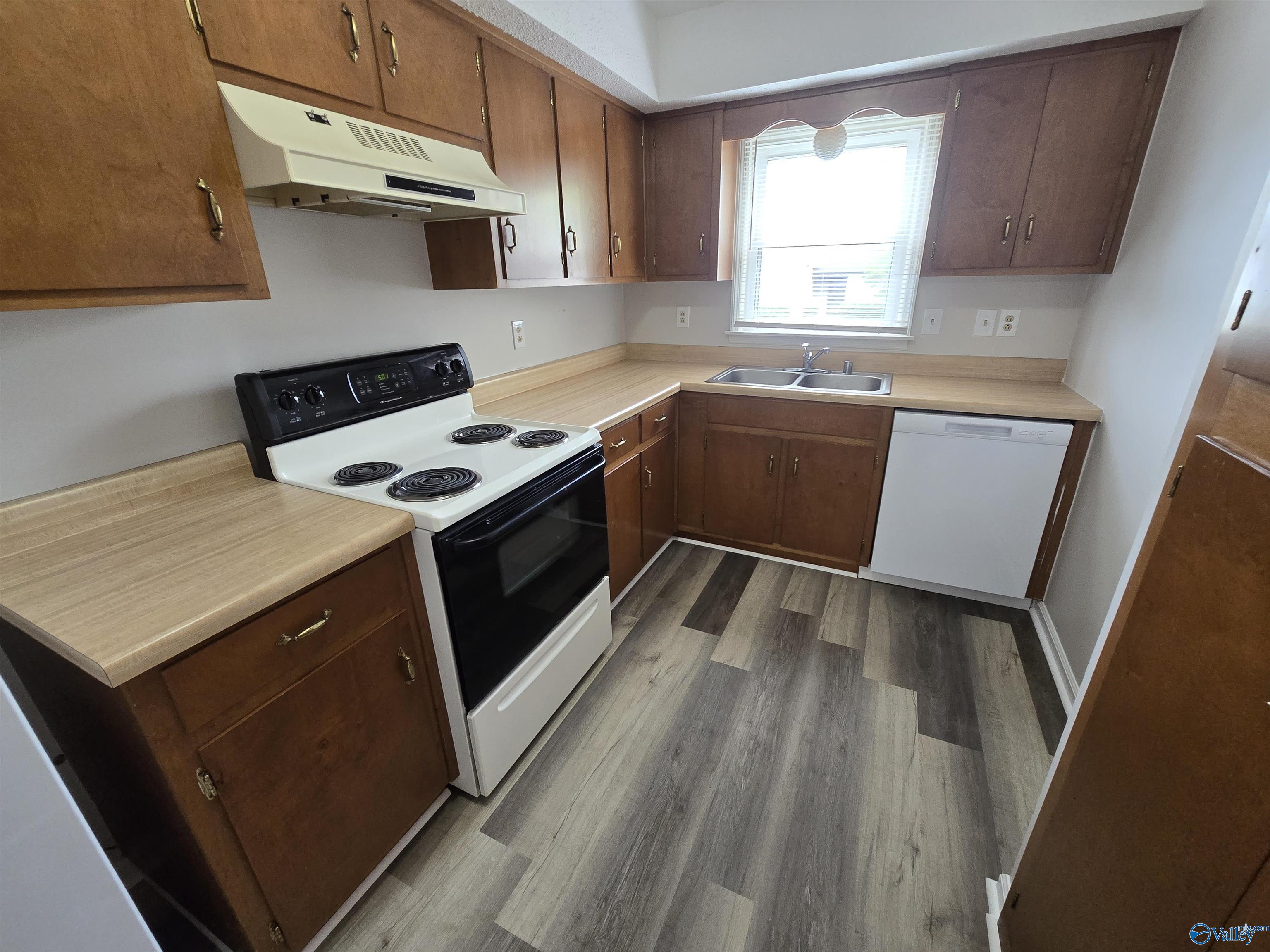 220 Marinawoods Drive A