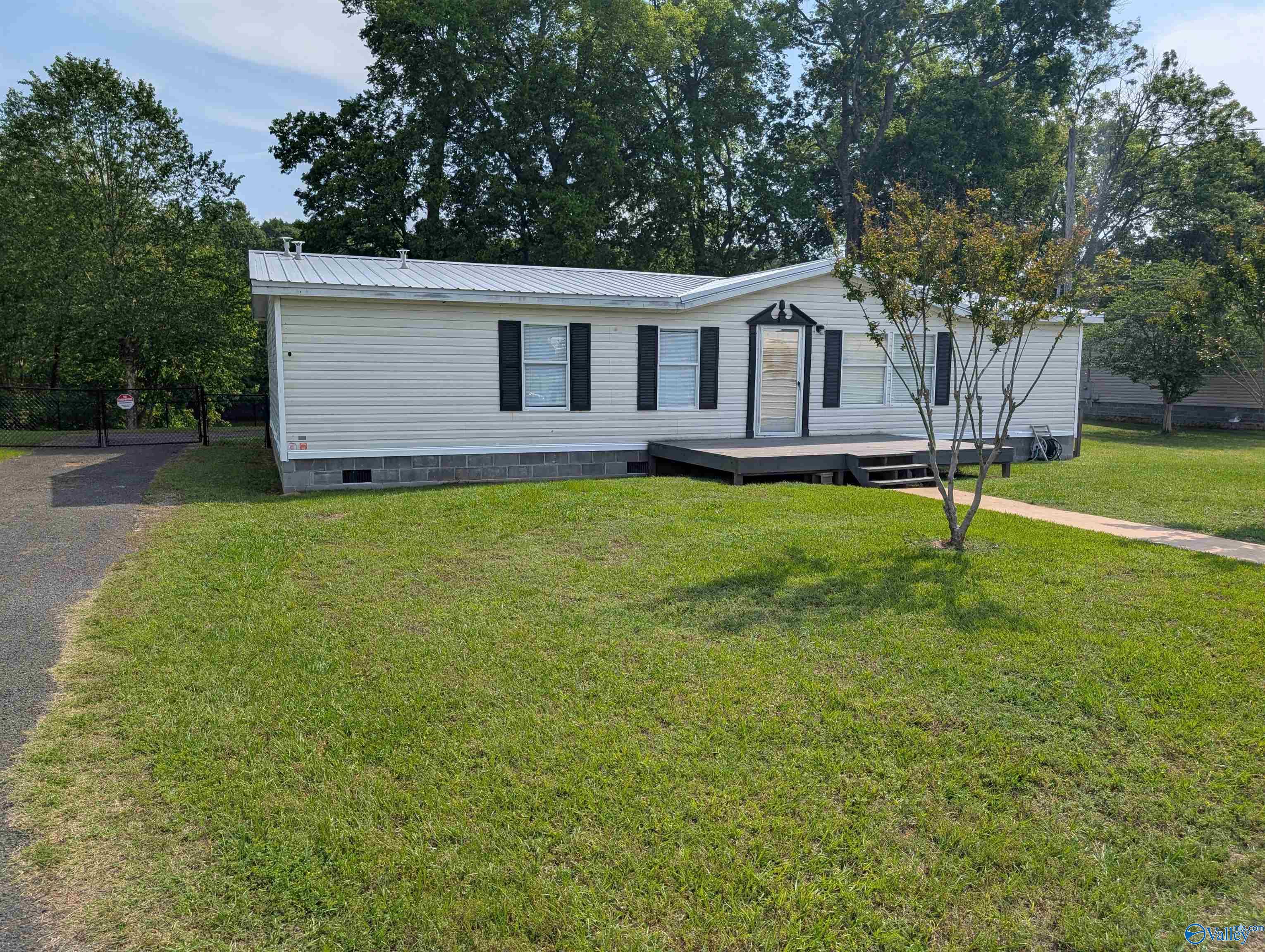 491 Longview Drive, Gadsden, Alabama image 2