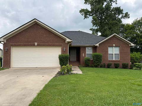 Homes For Rent - 228 Tanner Point Drive<br/> New Market, AL 35761