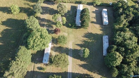 Mobile Home For Sale - 2228 County Road 255<br/> Fort Payne, AL 35967
