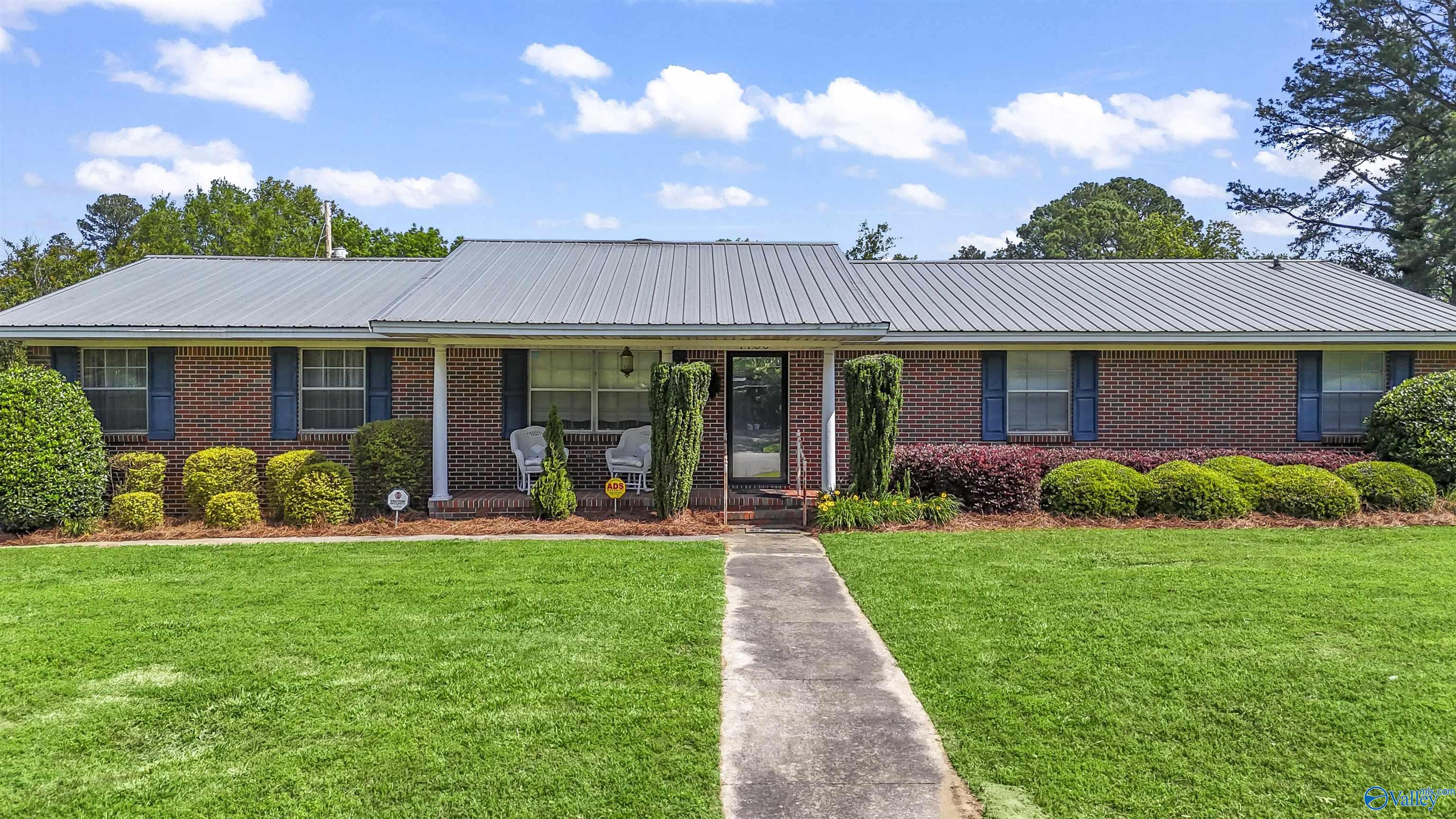 1103 Dan Avenue, Albertville, Alabama image 1