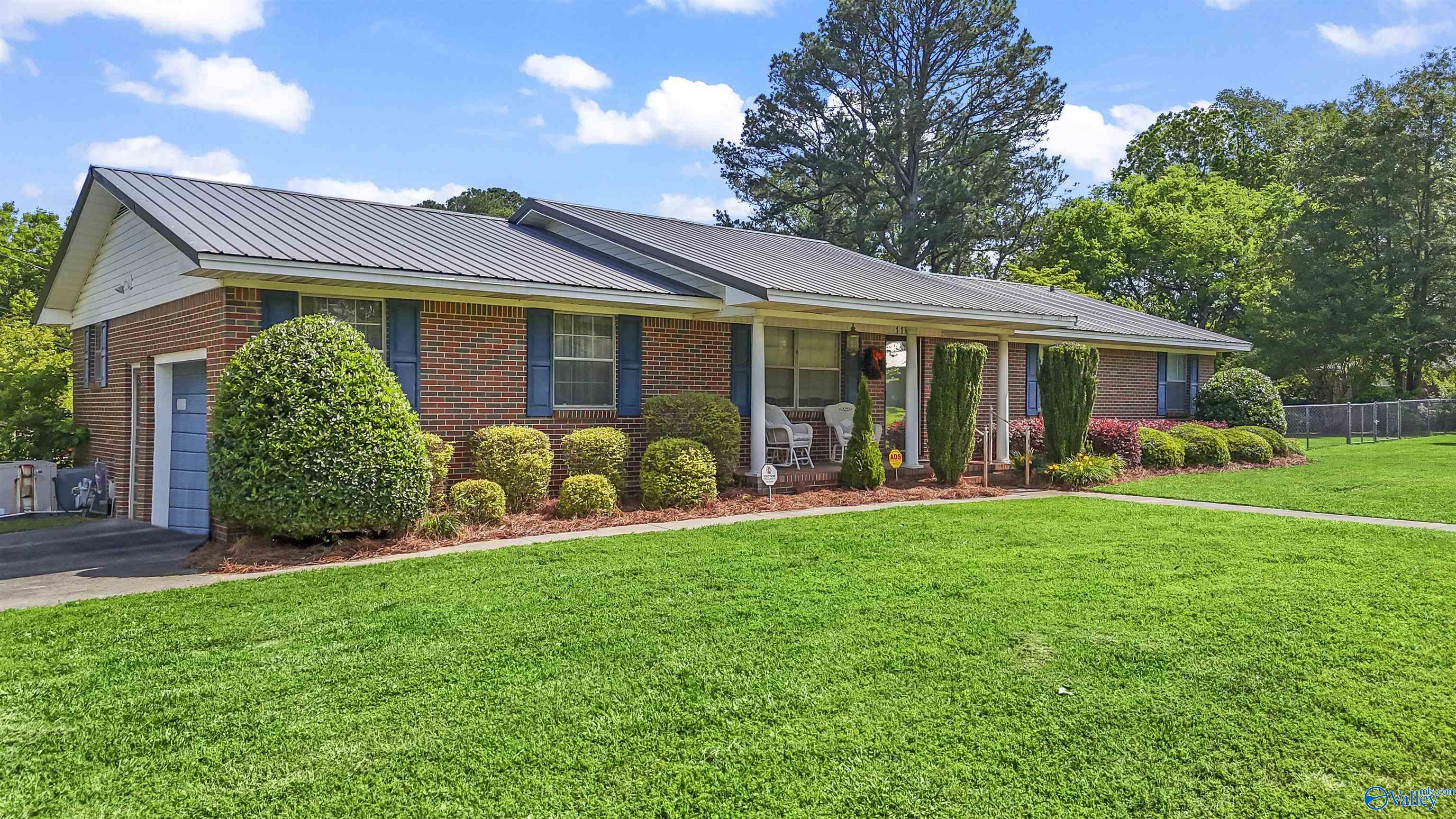 1103 Dan Avenue, Albertville, Alabama image 30
