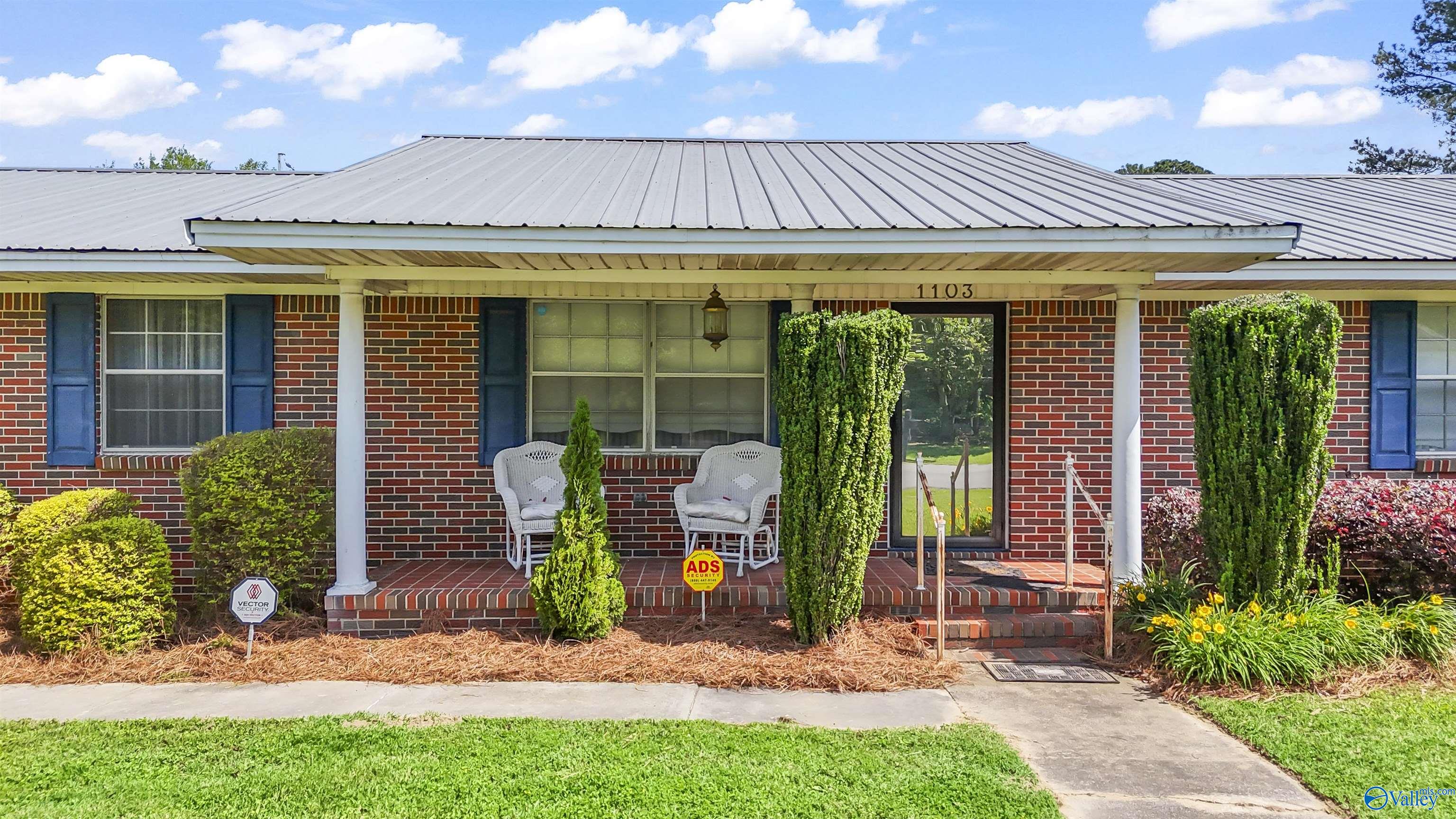 1103 Dan Avenue, Albertville, Alabama image 2