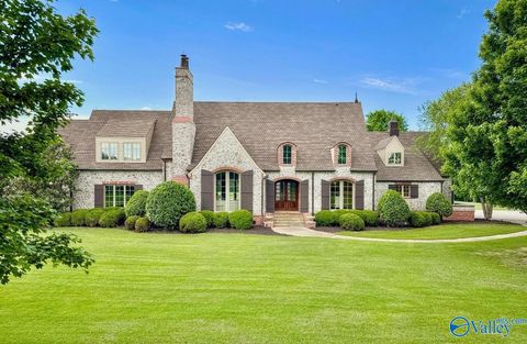 2400 Breeding Drive Hartselle AL 35640