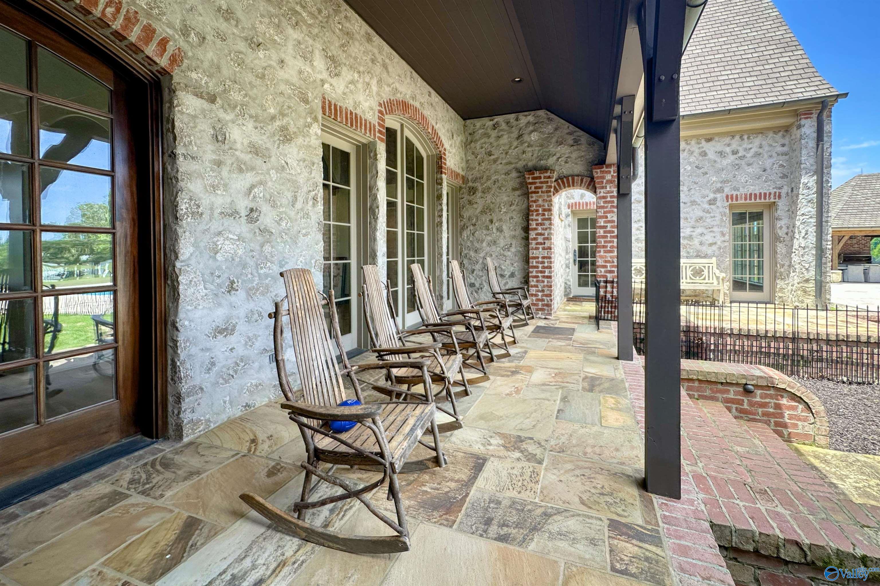 2400 Breeding Drive, Hartselle, Alabama image 44