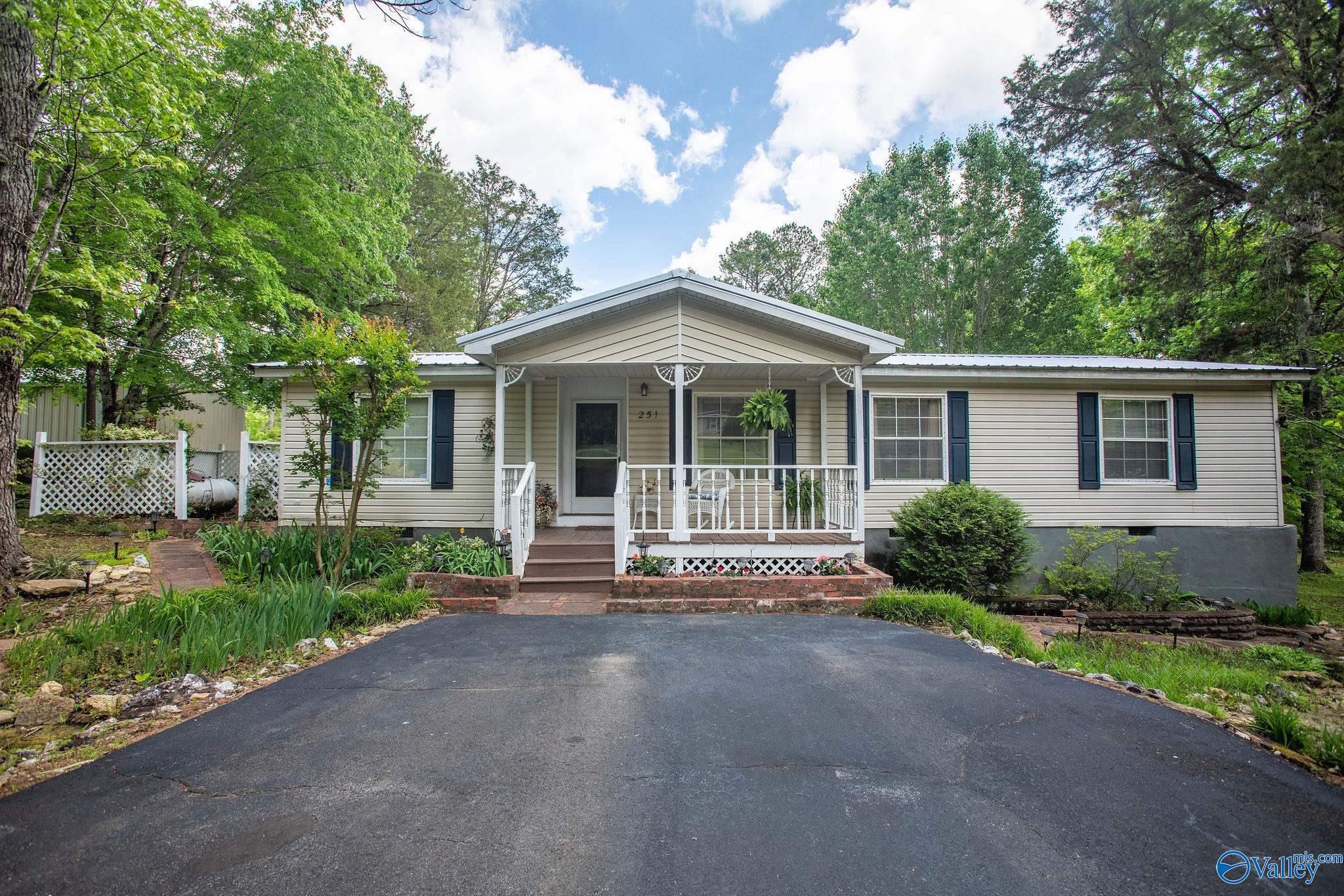 251 Cedar Drive, Gadsden, Alabama image 4