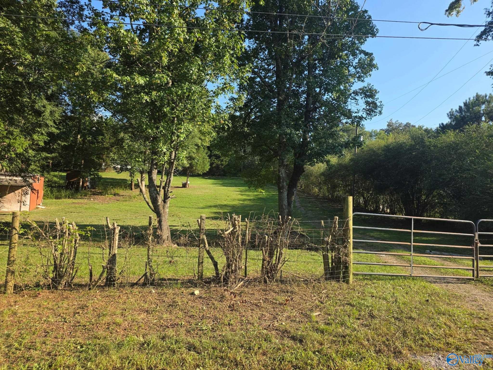 111 Willie Harris Drive