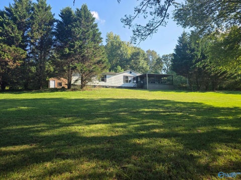 Mobile Home For Sale - 111 Willie Harris Drive<br/> Attalla, AL 35954