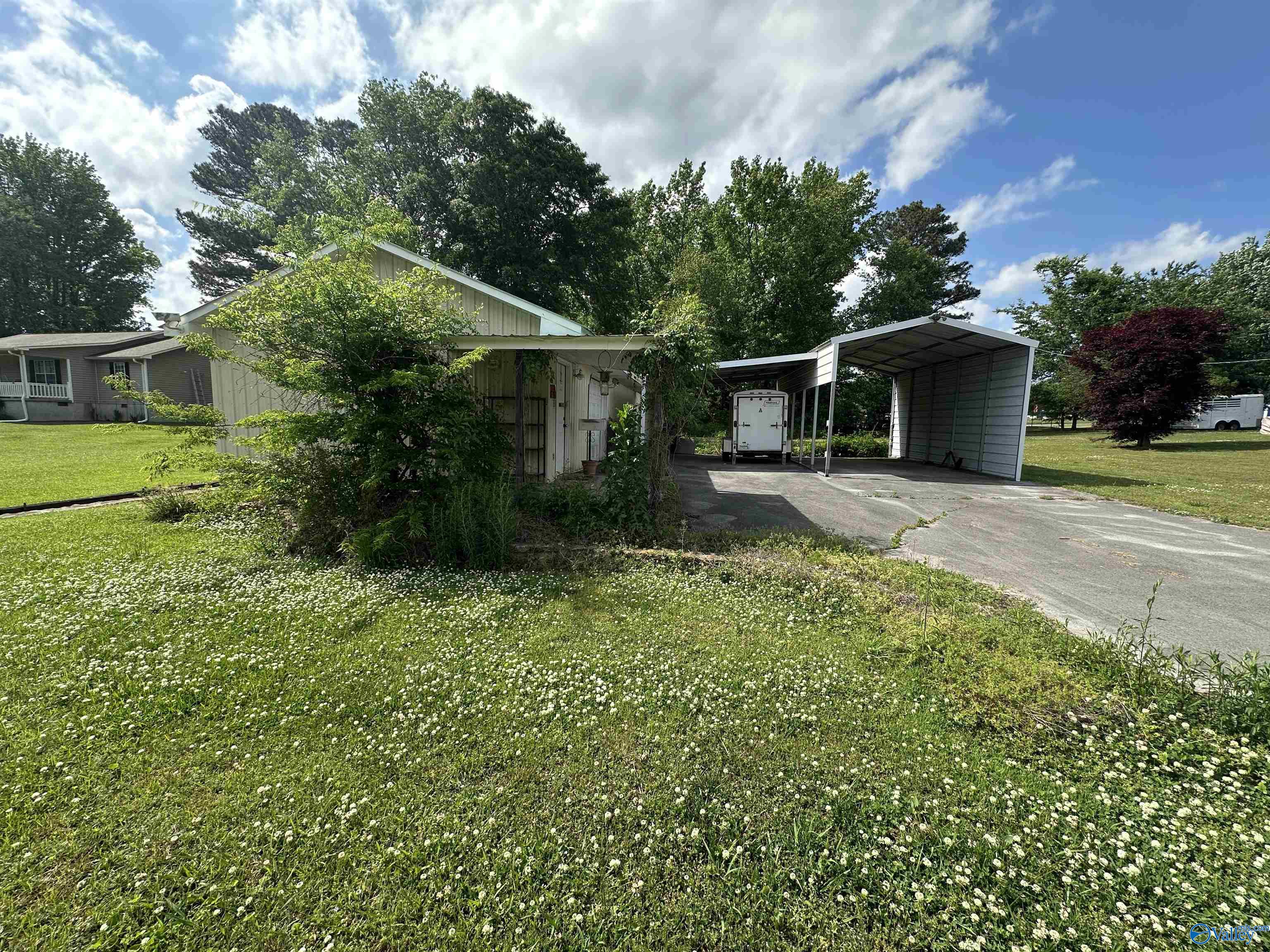 127 Friar Tuck Way