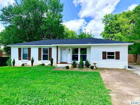 Homes For Sale - 3417 Mimosa Lane<br/> Huntsville, AL 35811