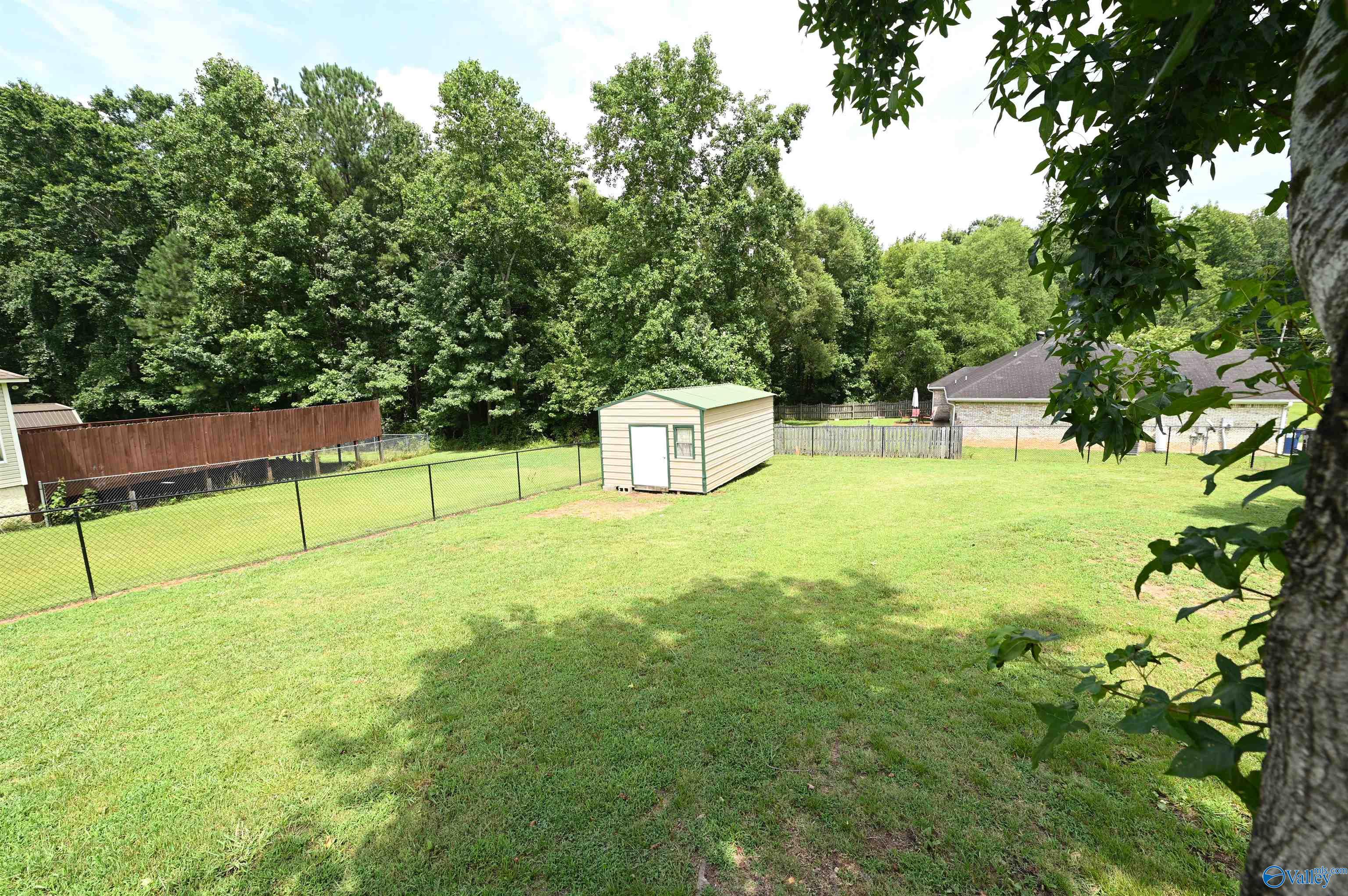 105 Andys Drive, Hazel Green, Alabama image 5