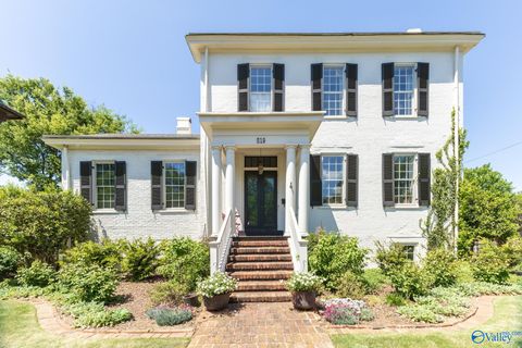 Homes For Sale - 519 Randolph Avenue<br/> Huntsville, AL 35801