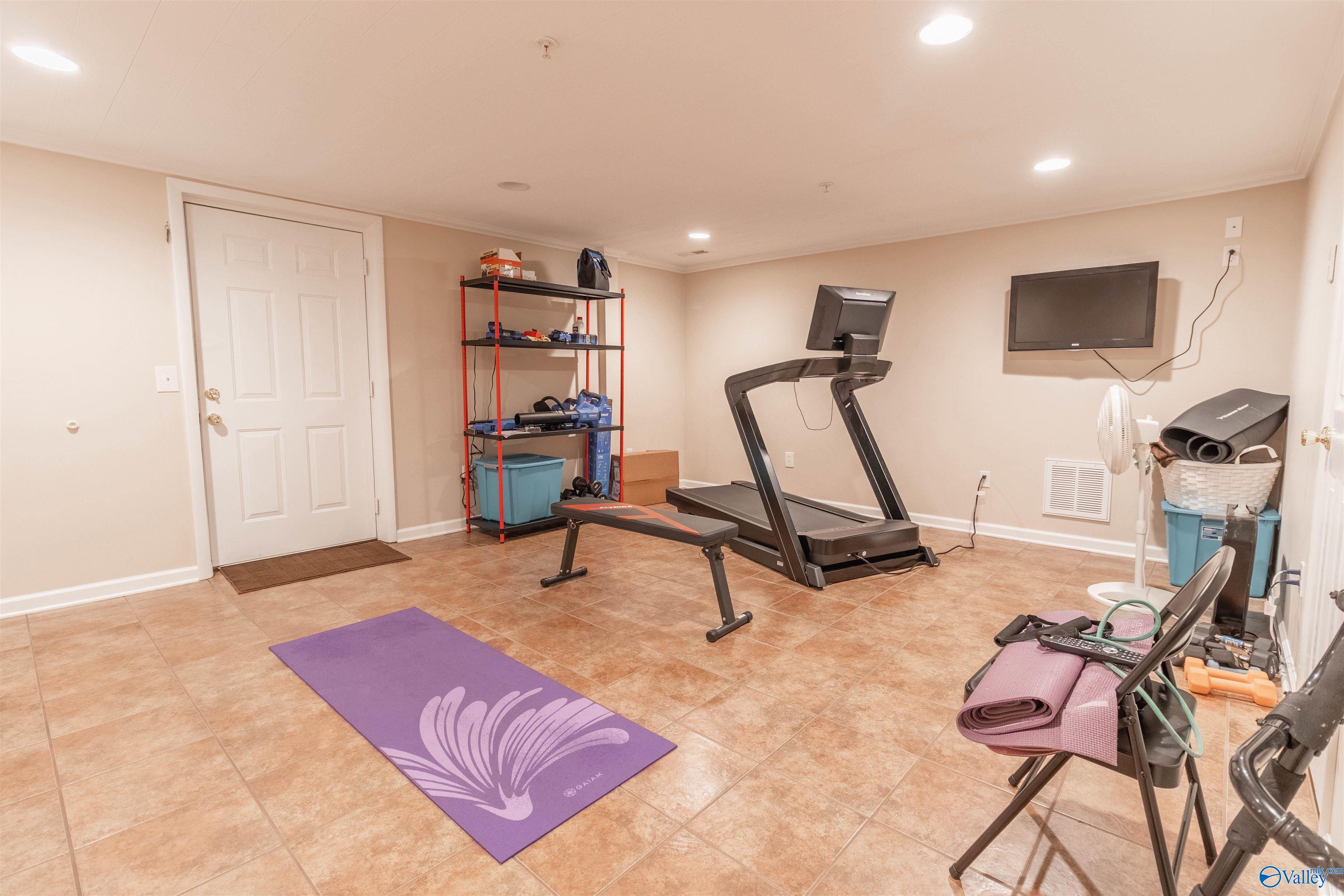 255 River Pointe Drive, Guntersville, Alabama image 36