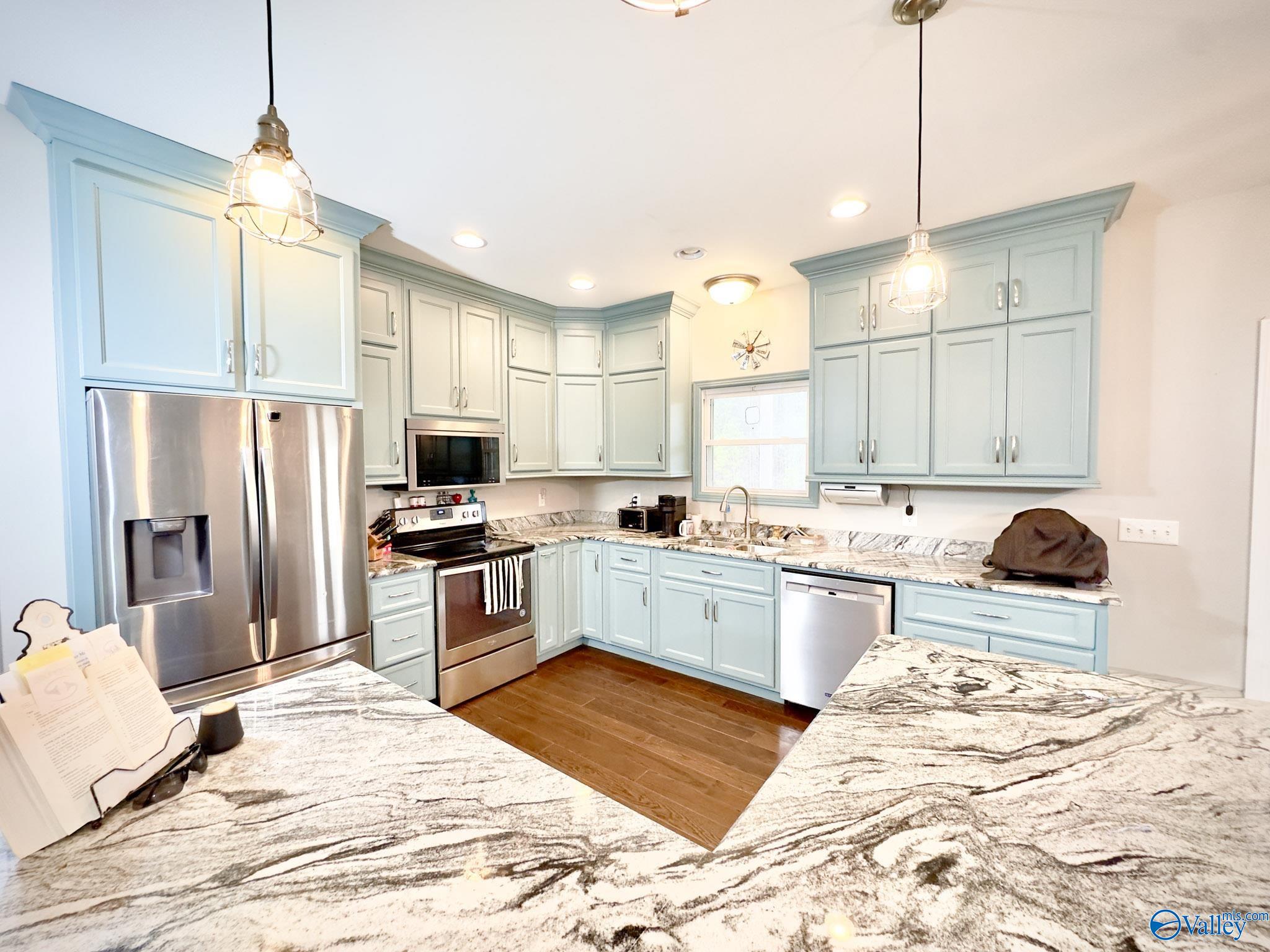 300 County Road 1749