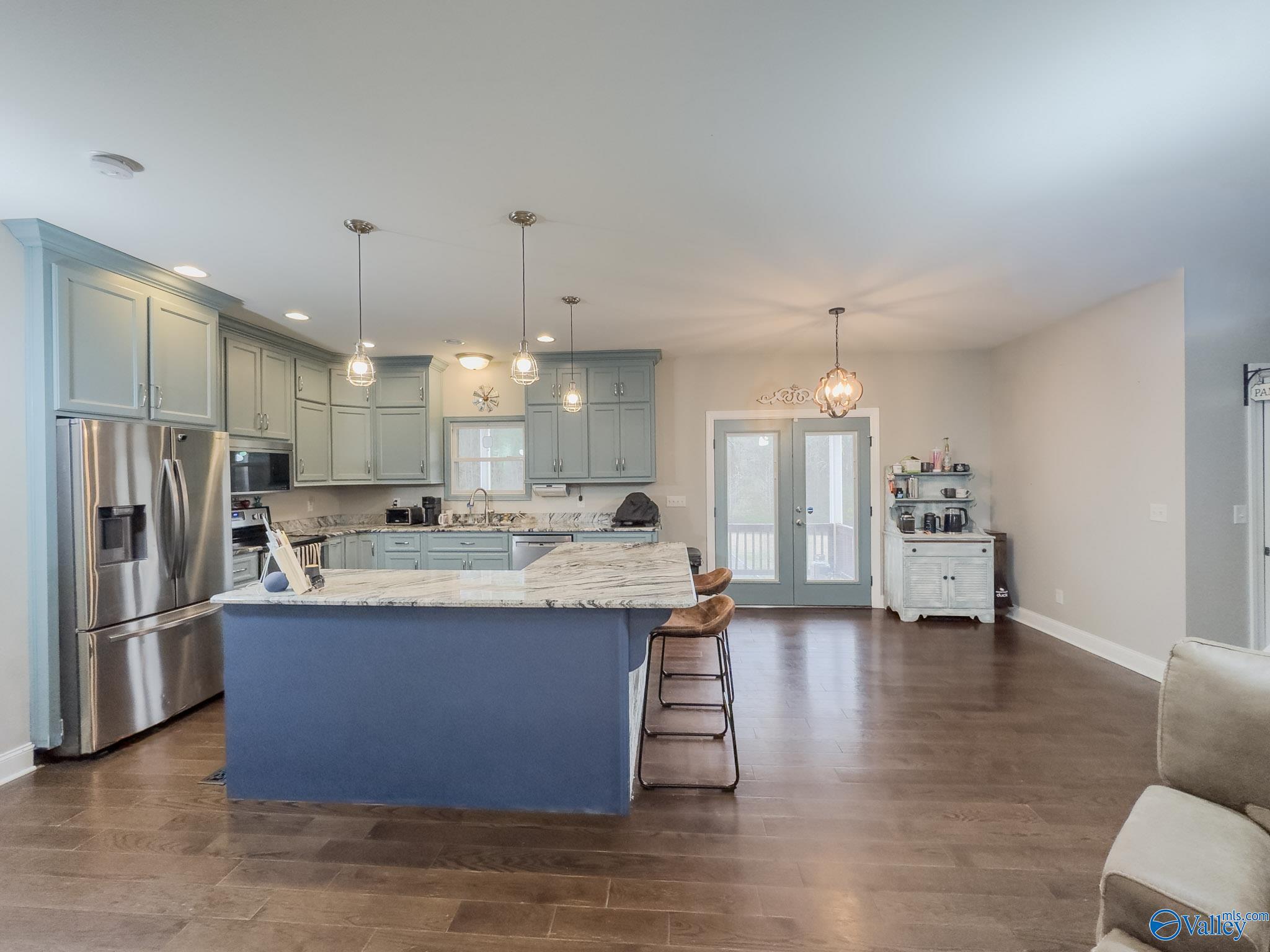 300 County Road 1749