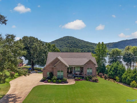 Homes For Sale - 11100 Greensport Road<br/> Saint Clair County, Ashville, AL 35953
