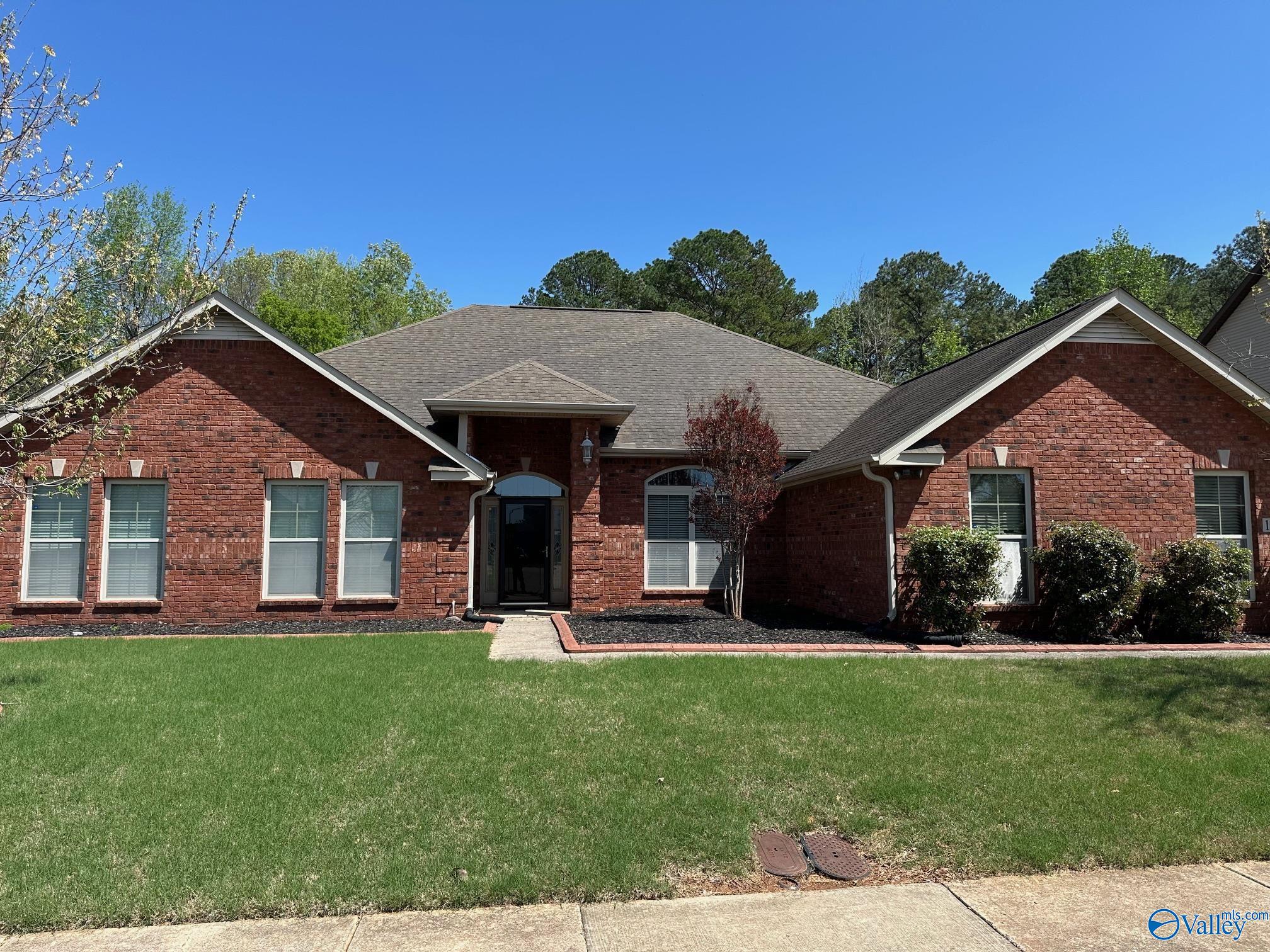 110 Harbor Glen Drive, Madison, Alabama image 1