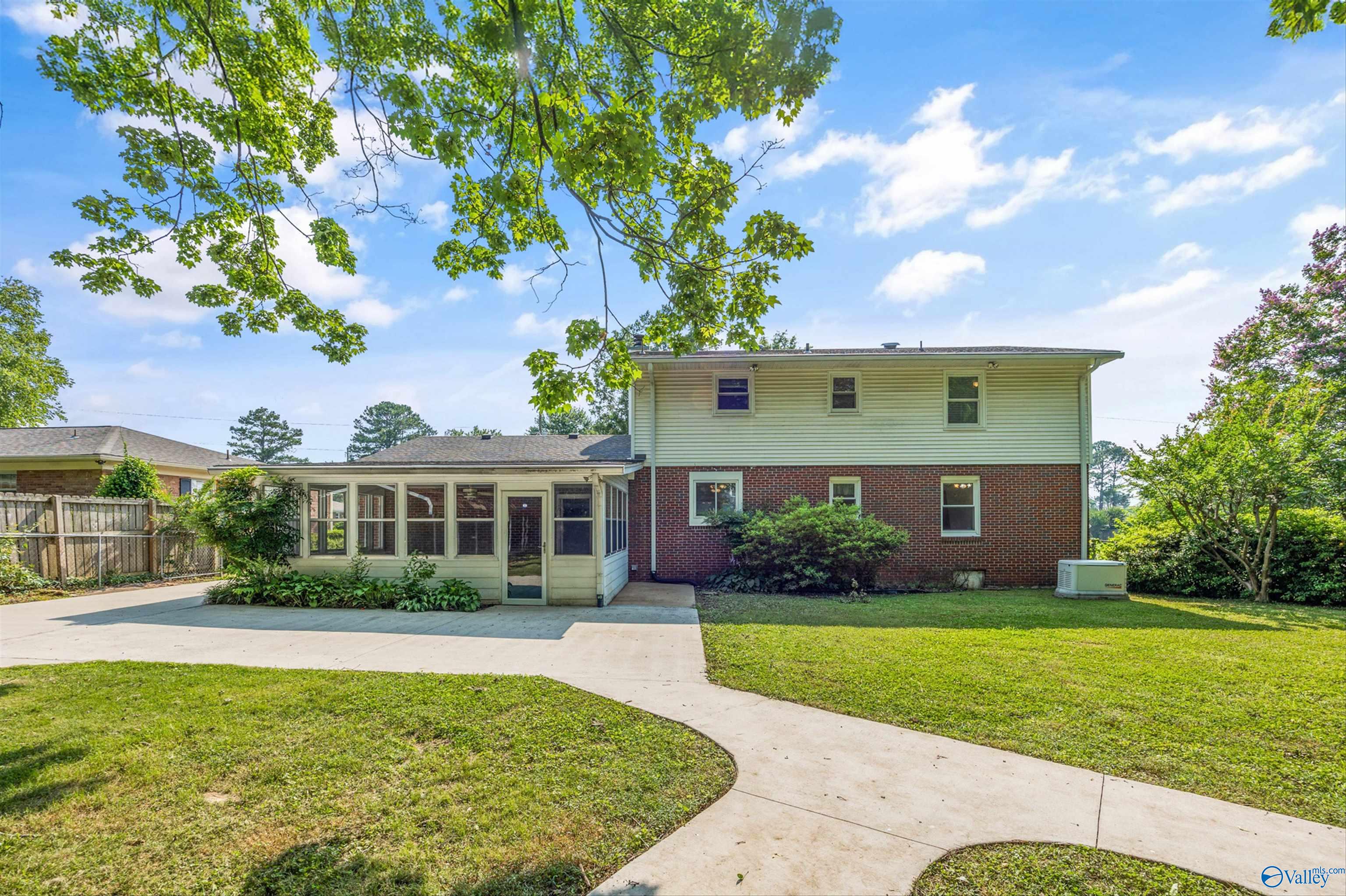 11303 Crestfield Drive, Huntsville, Alabama image 22