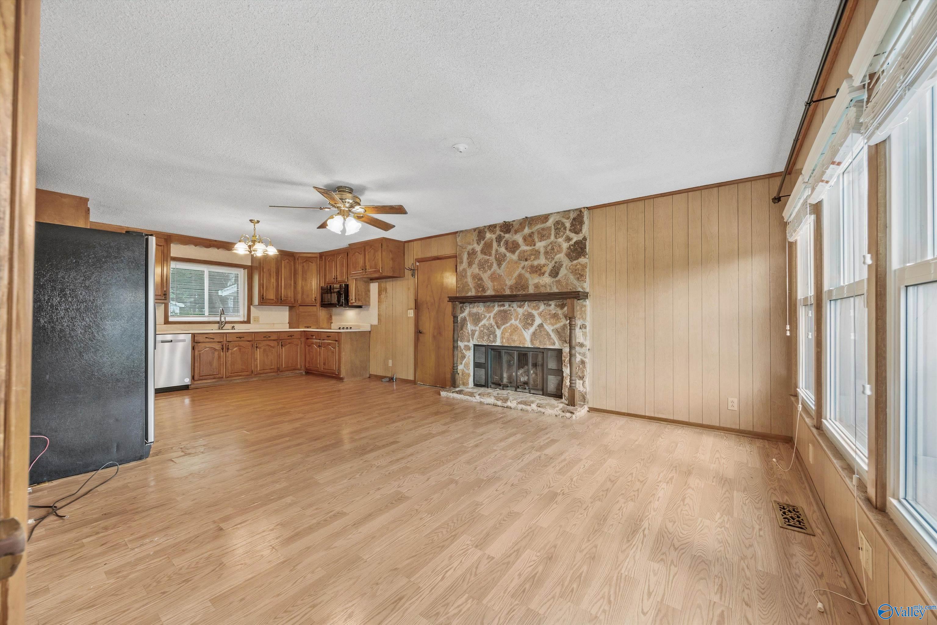 11303 Crestfield Drive, Huntsville, Alabama image 8