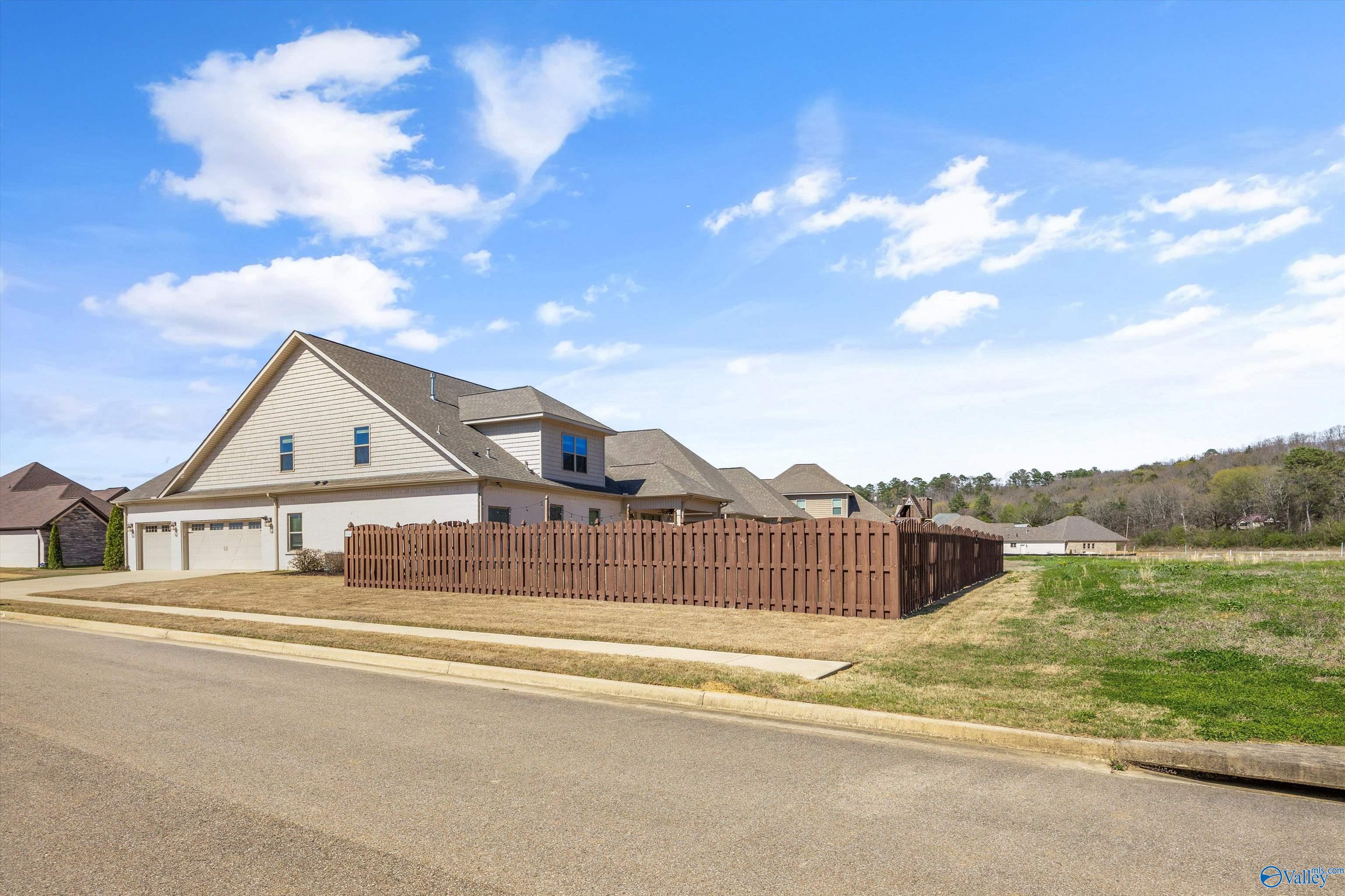 2002 Bays Water Drive