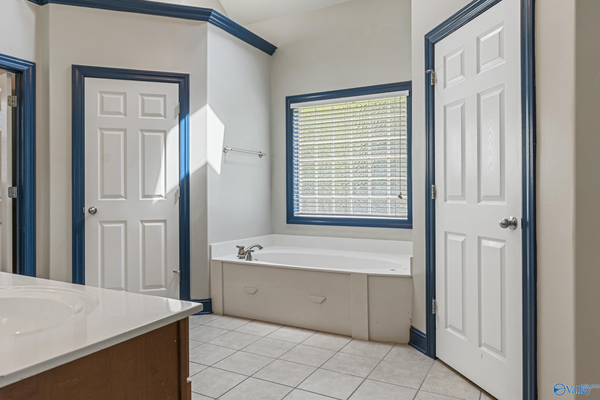 308 Blue Creek Drive, Harvest, Alabama image 22