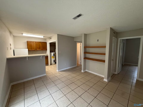 Apartment For Rent - 4902 Cotton Row #B<br/> Huntsville, AL 35816