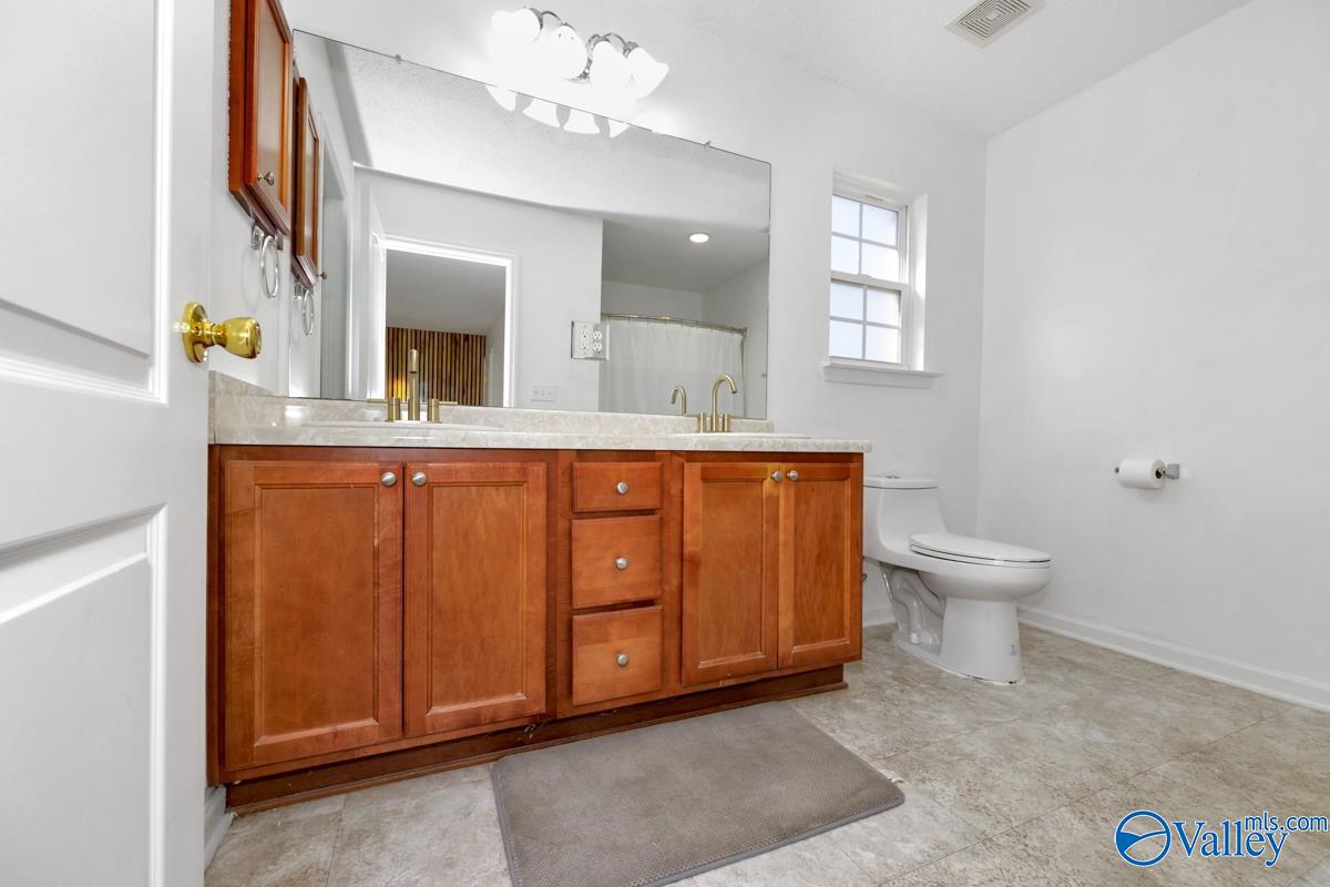 107 Harvest Glen Lane, Harvest, Alabama image 15
