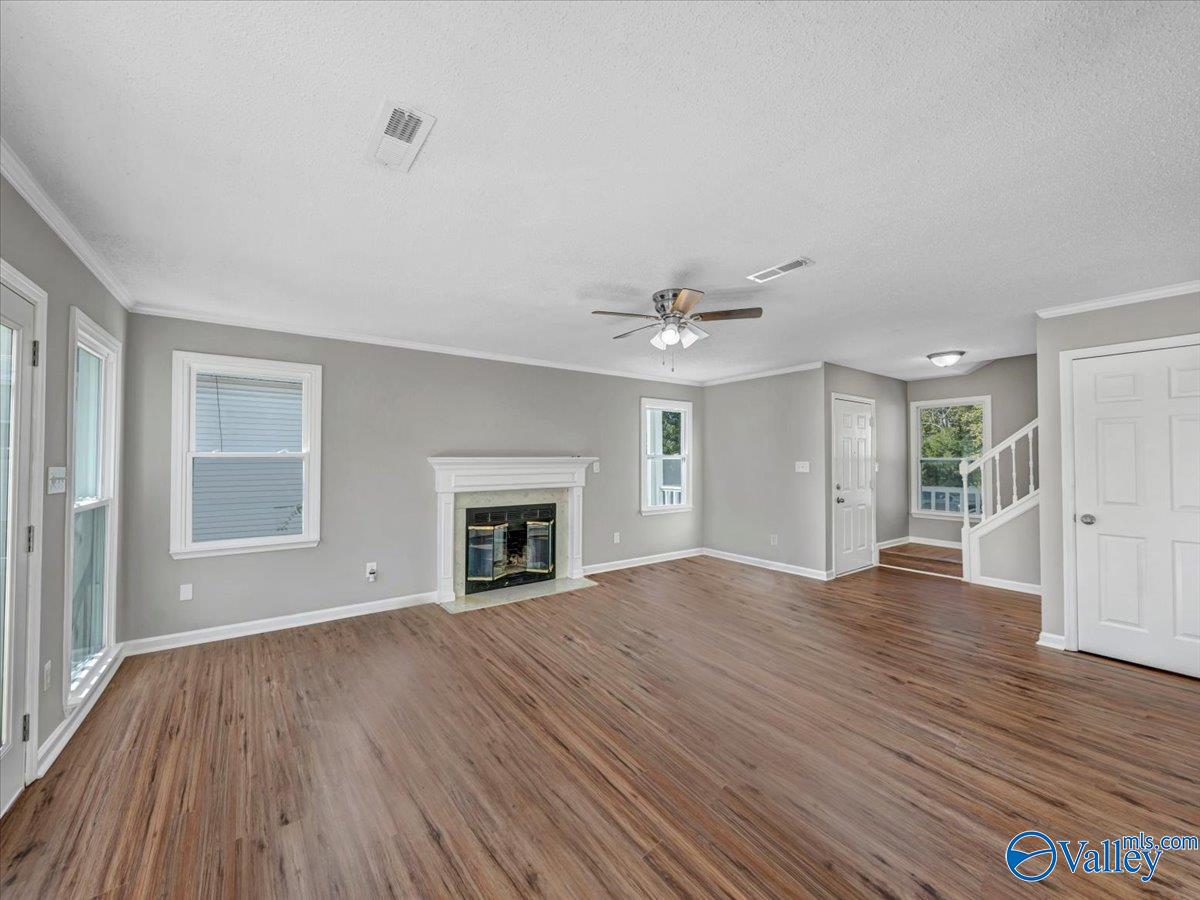 534 Farmingdale Road SE
