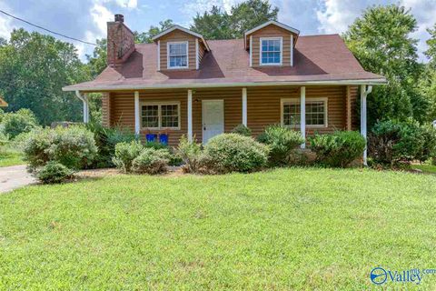 Homes For Rent - 4706 Whitehall Drive<br/> Huntsville, AL 35816