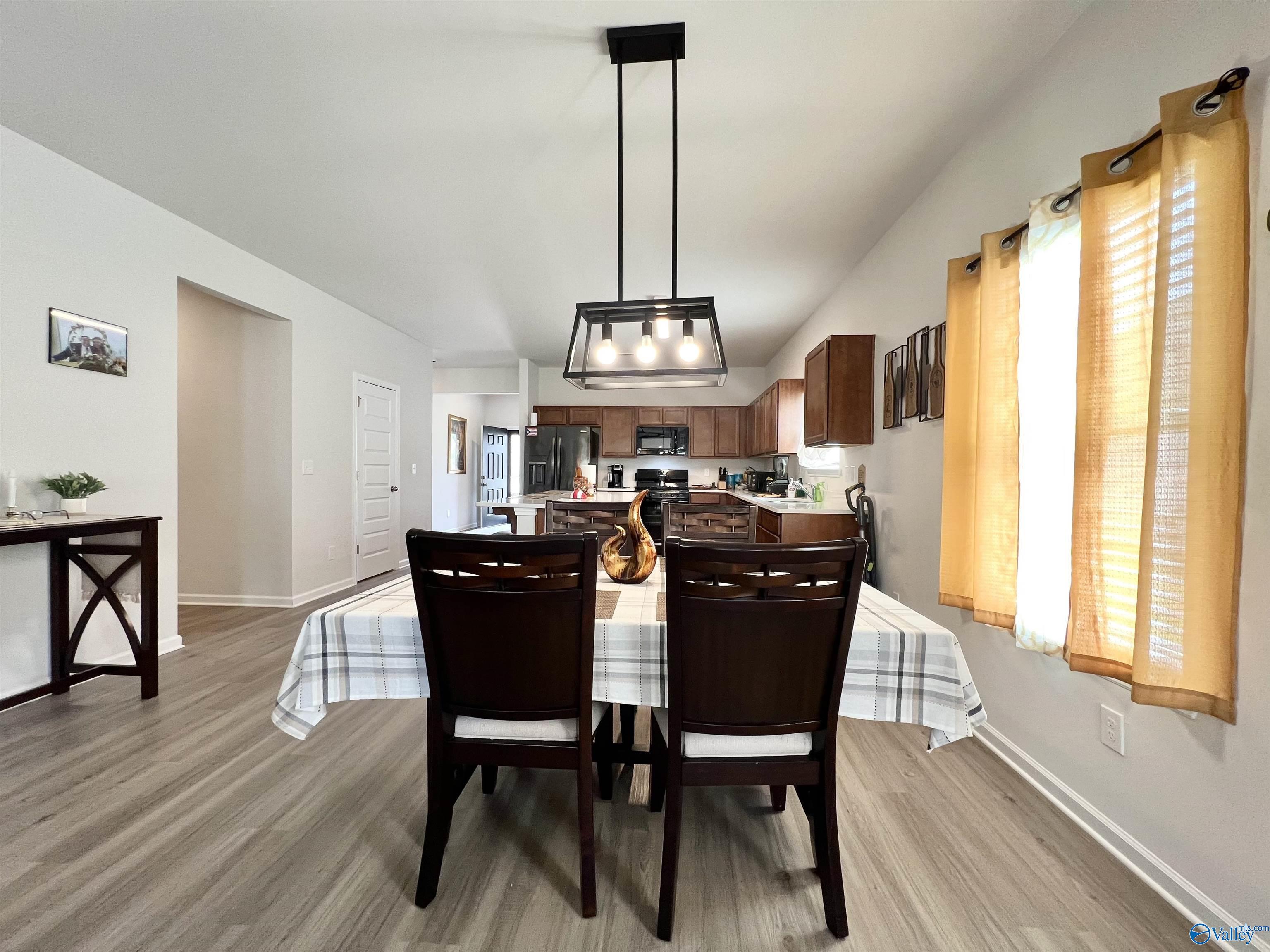 212 Fairbrook Drive, New Market, Alabama image 13