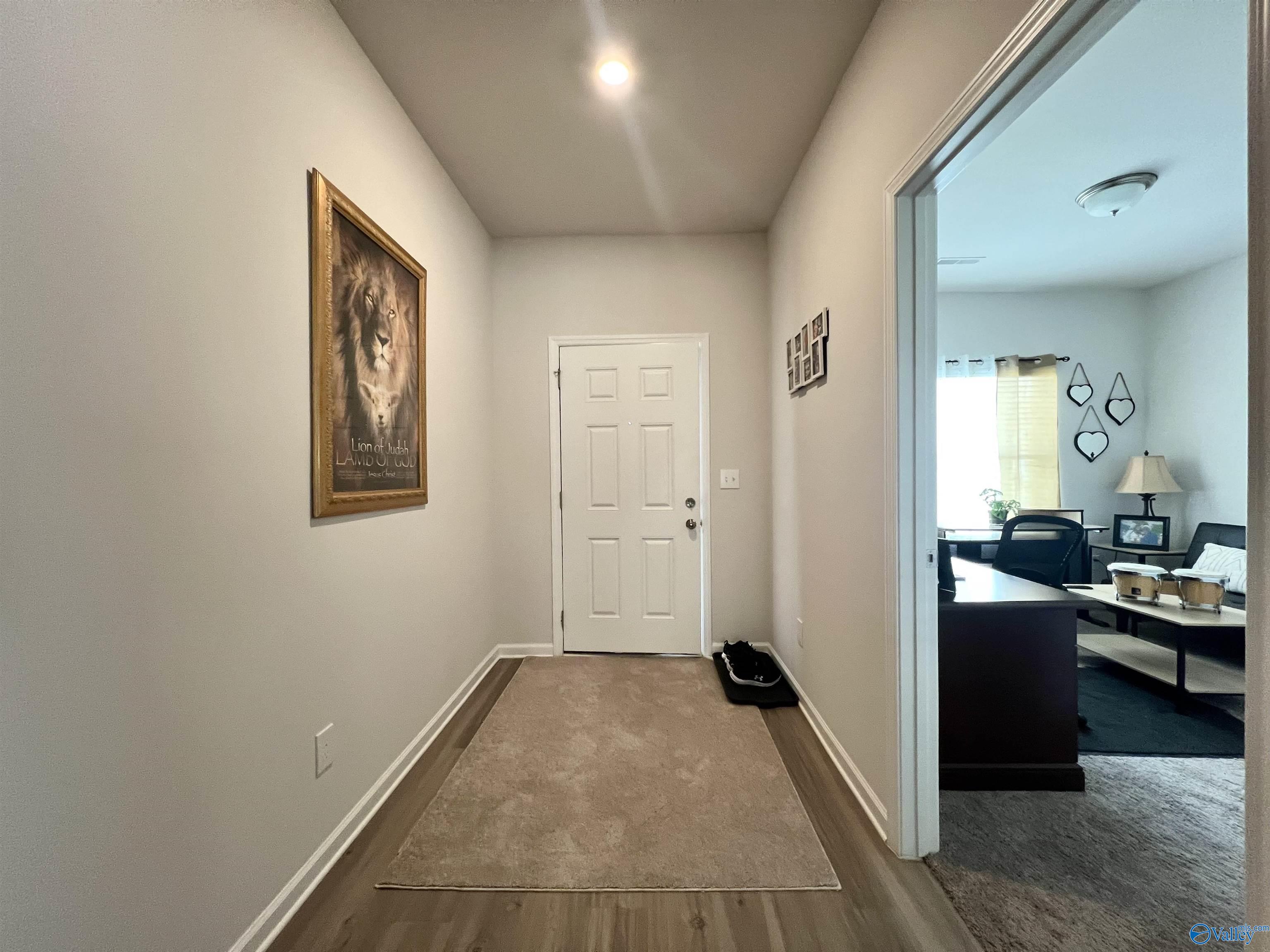 212 Fairbrook Drive, New Market, Alabama image 5