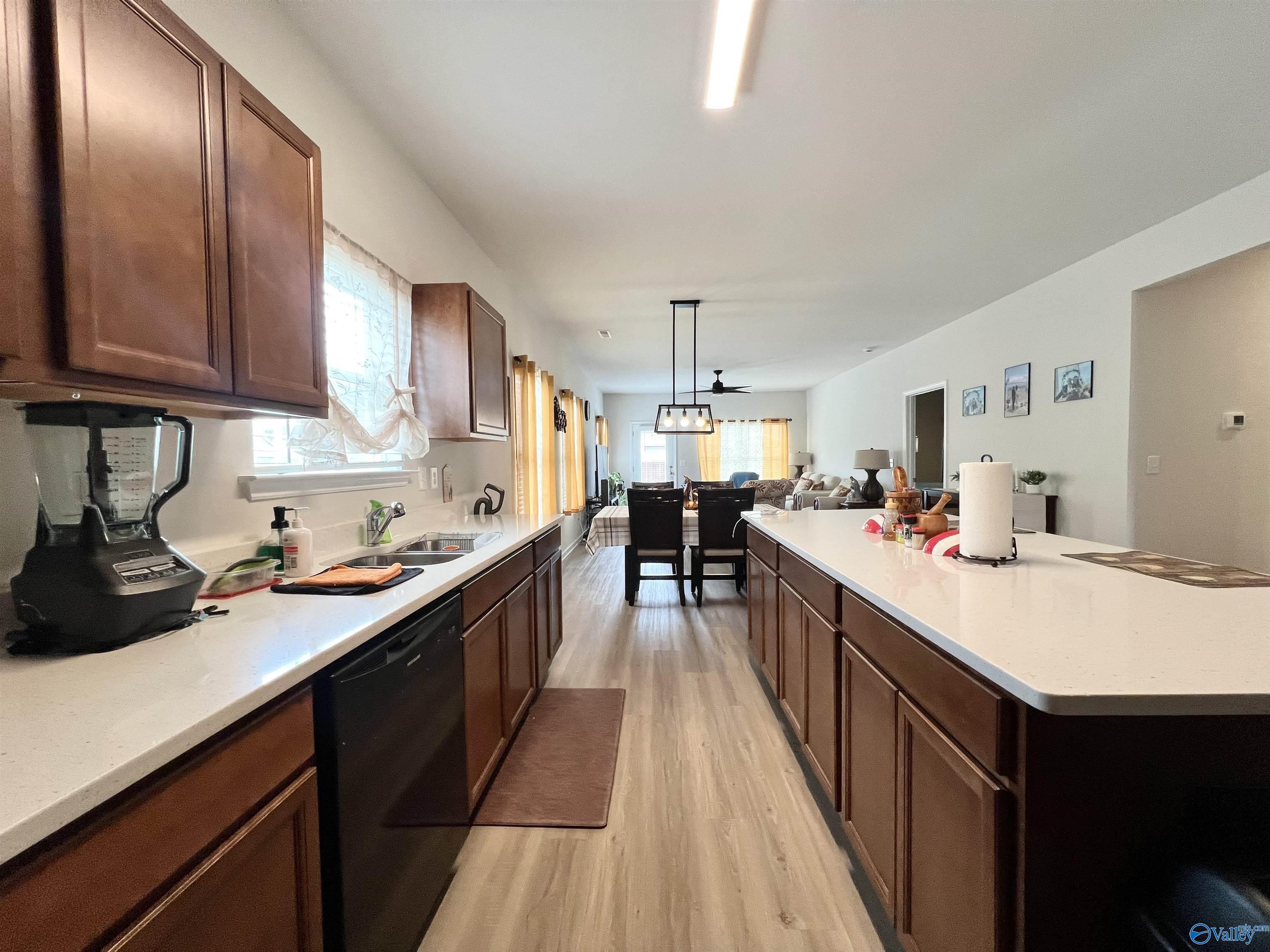 212 Fairbrook Drive, New Market, Alabama image 8