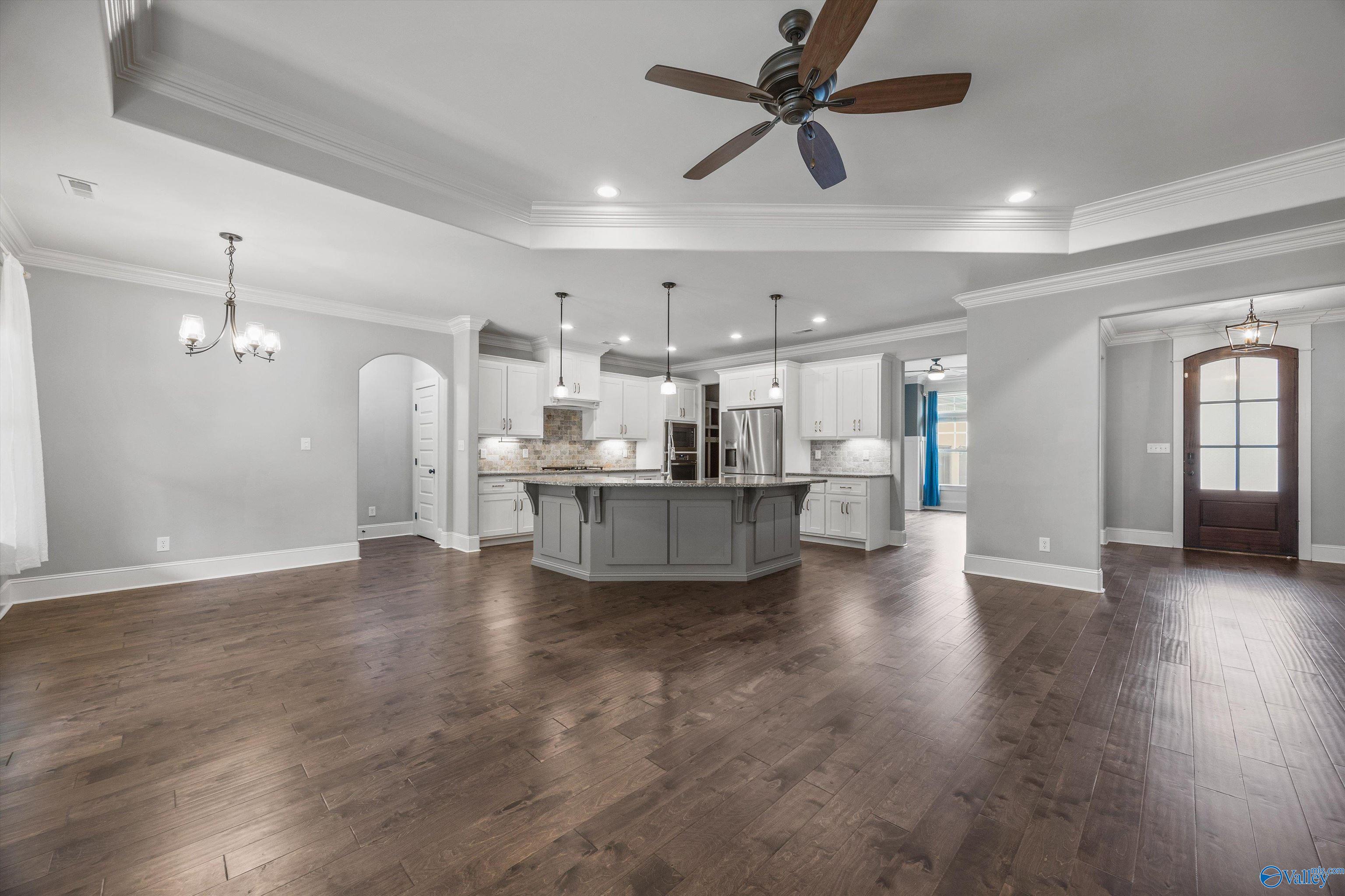 14359 Muirfield Drive, Athens, Alabama image 7