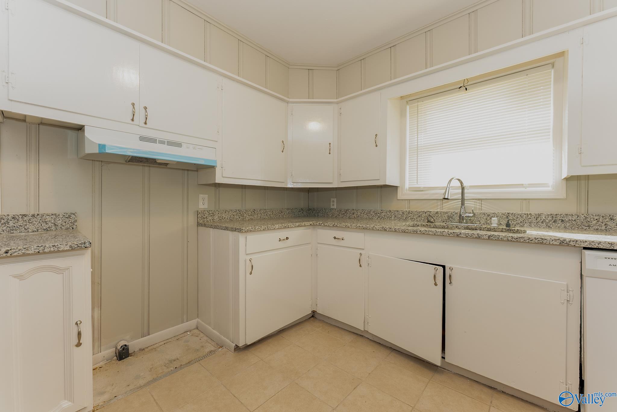 5007 Powell Drive, Huntsville, Alabama image 11