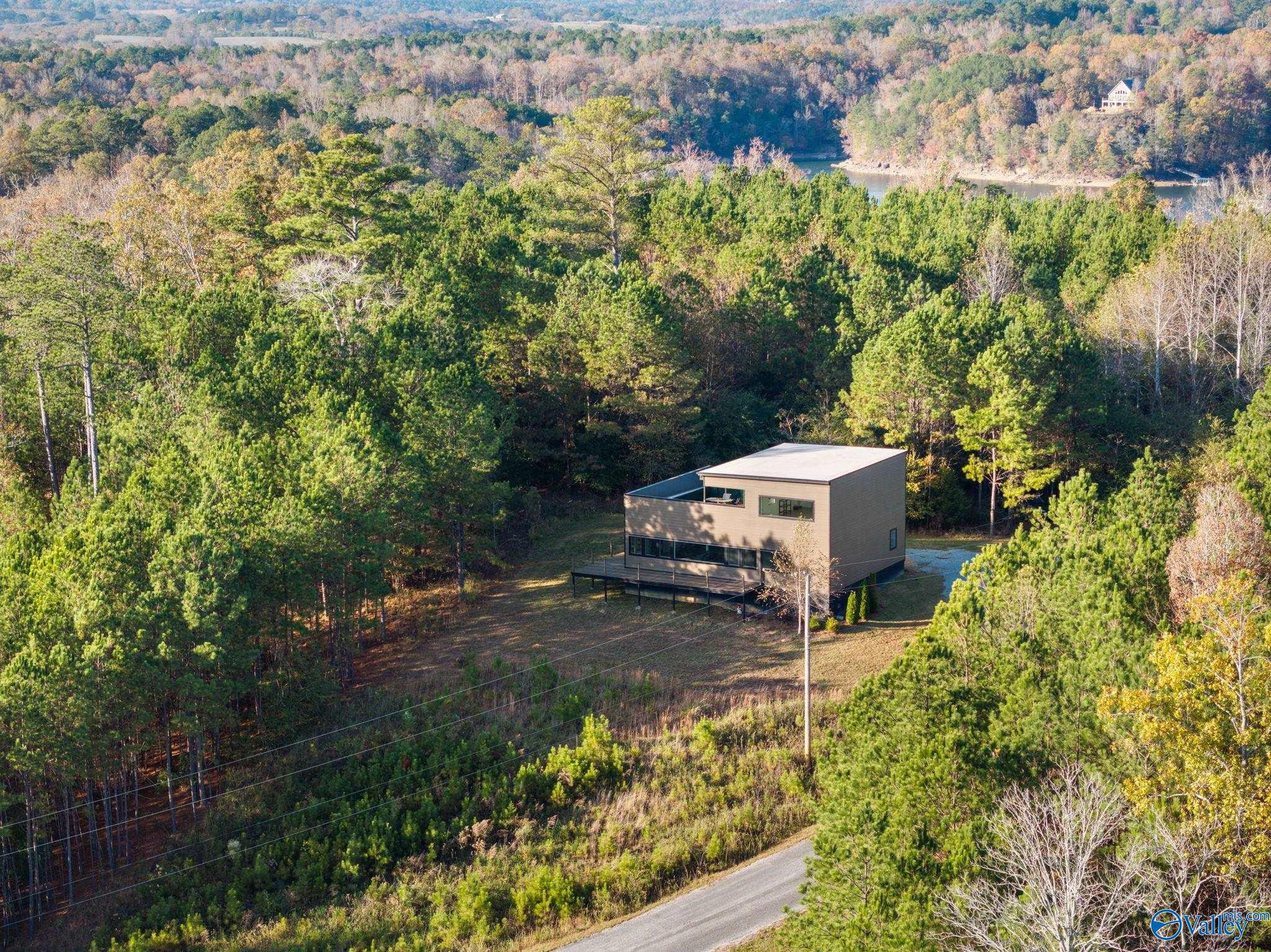 484 Rock Creek Penninsula, Arley, Alabama image 8