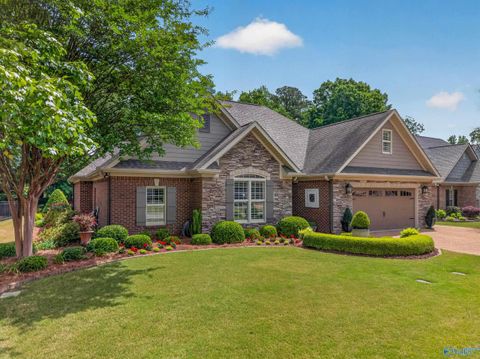 Homes For Sale - 4641 Laura Lane<br/> Southside, AL 35907