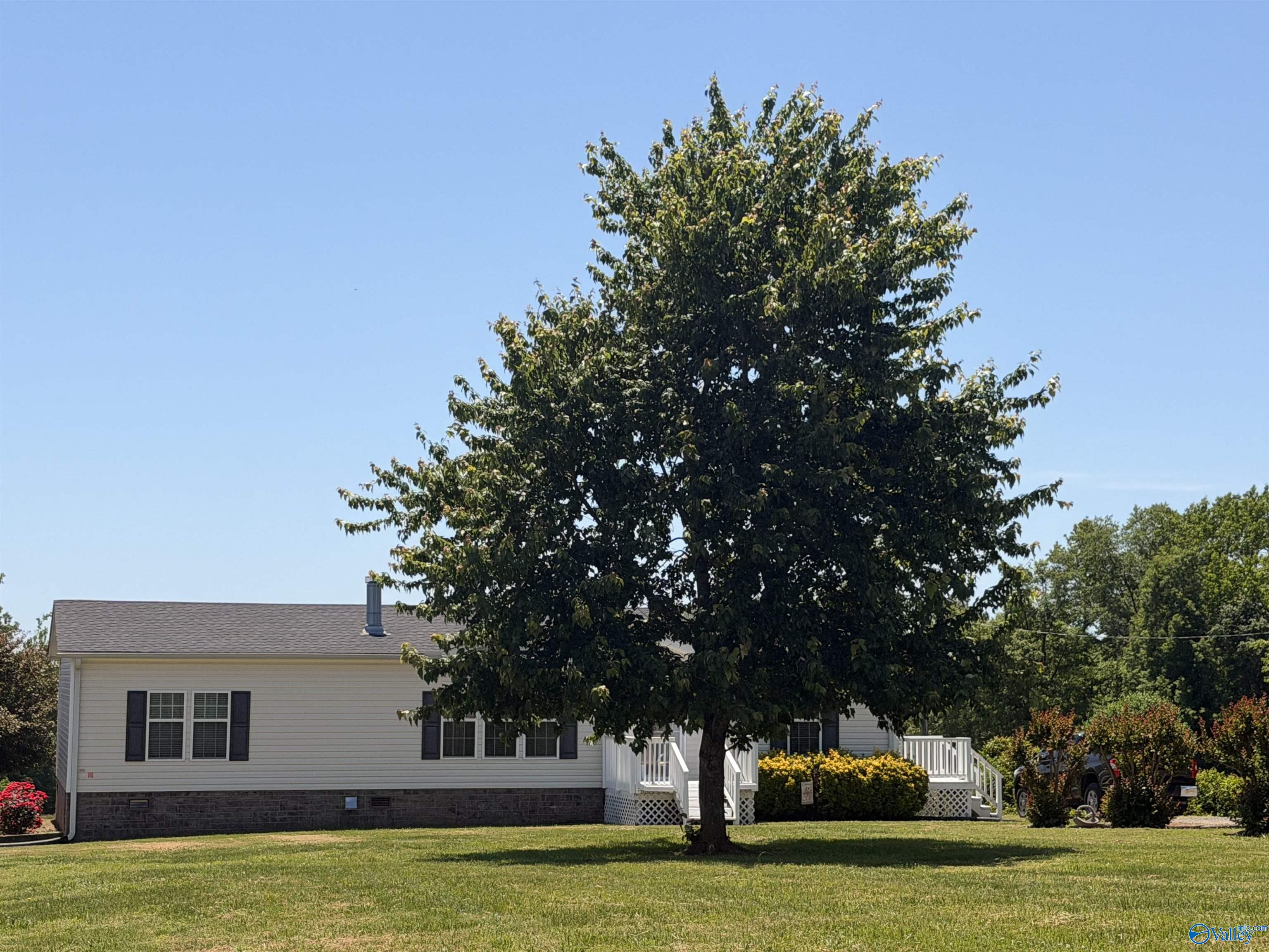 1534 County Road 44