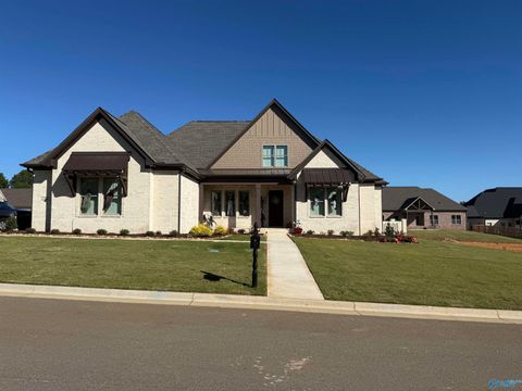22724 Gunner Circle Athens AL 35613