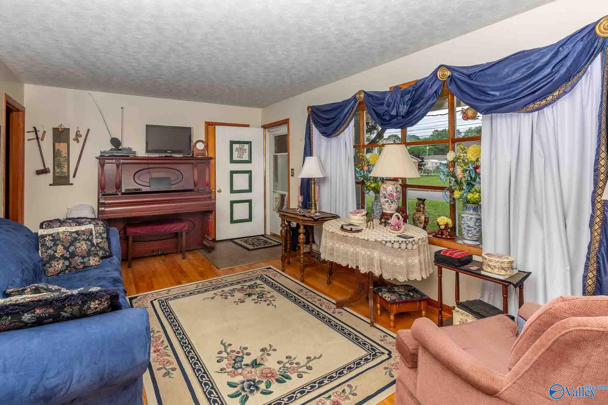 11310 Maplecrest Drive, Huntsville, Alabama image 6