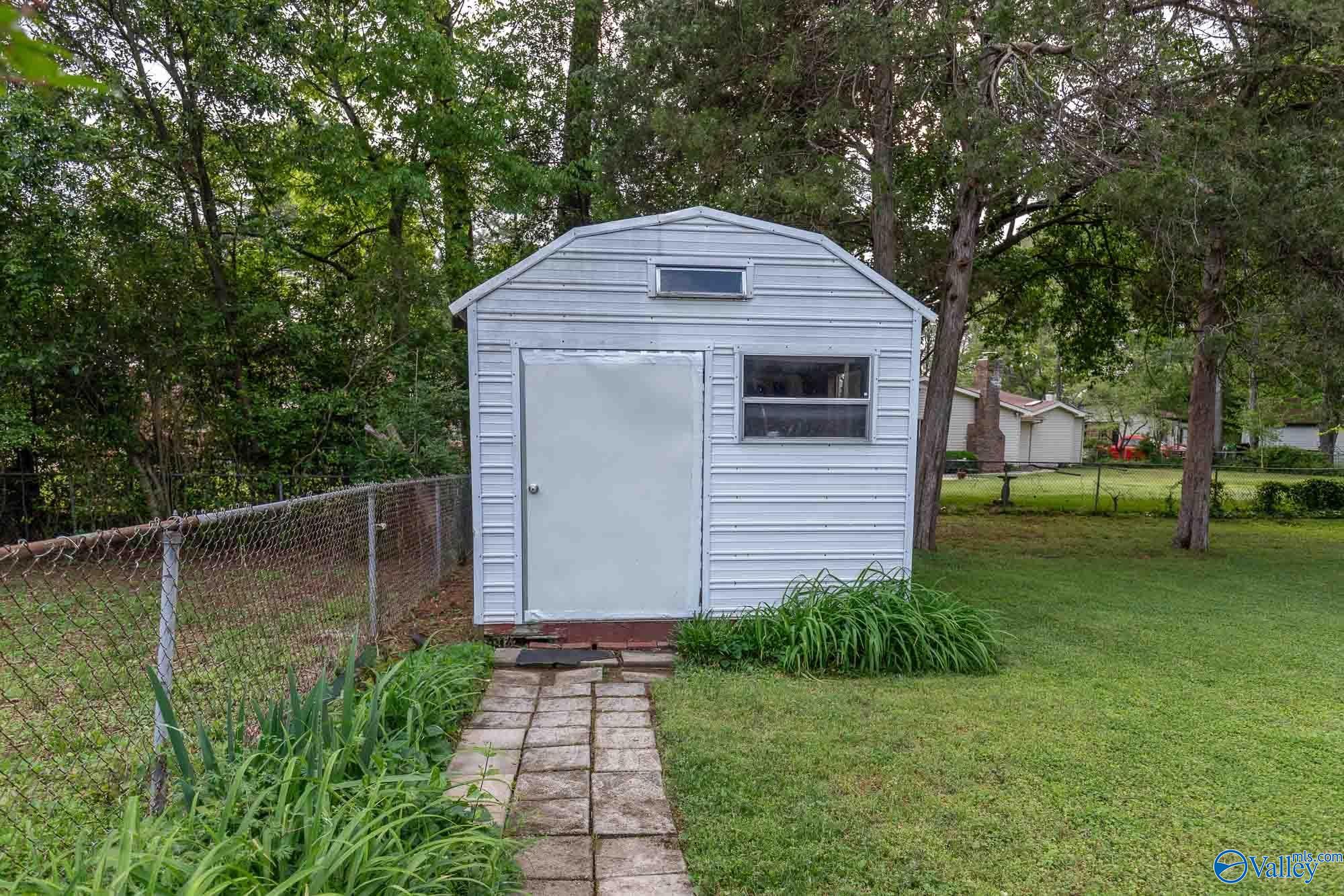 11310 Maplecrest Drive, Huntsville, Alabama image 23