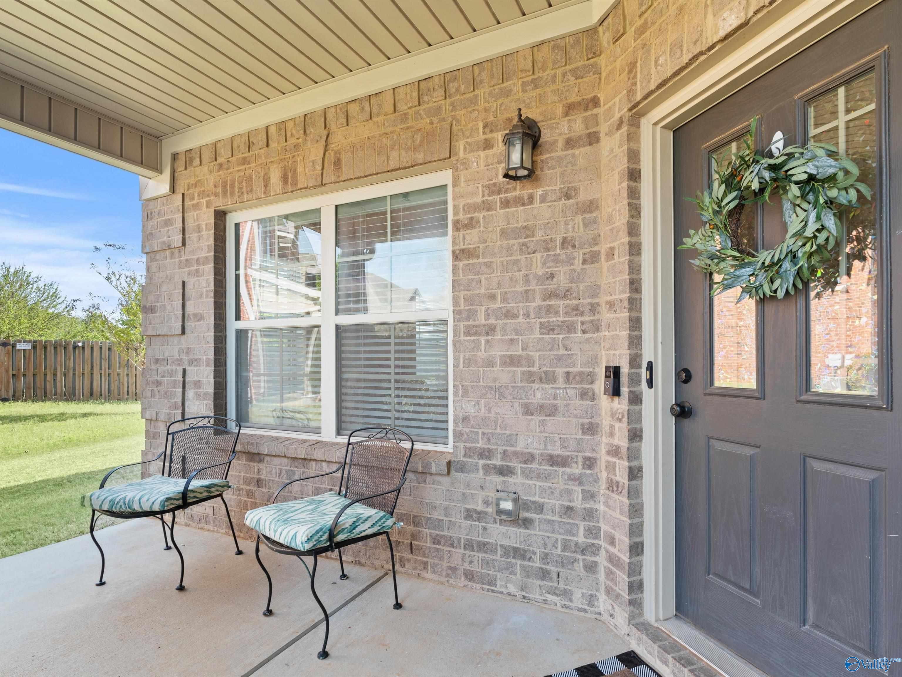 131 Rainwood Drive SW