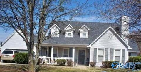 Homes For Rent - 402 Crutcher Circle<br/> Athens, AL 35611