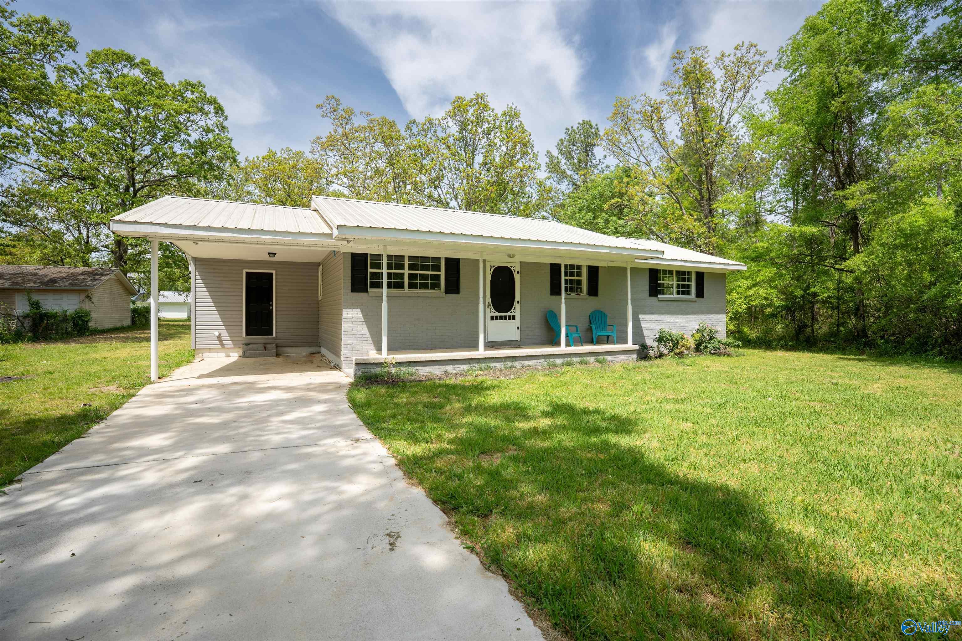 4 Smith Court, Centre, Alabama image 1