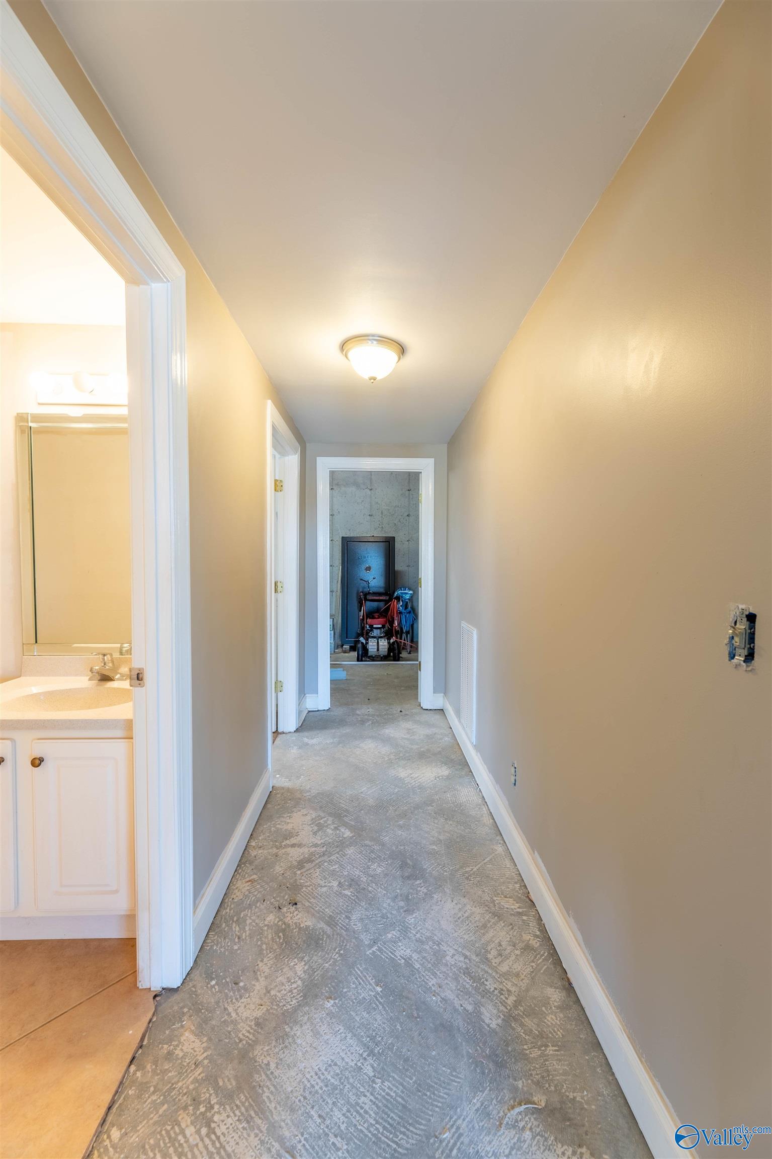 881 Shelton Shores Drive, Talladega, Alabama image 33