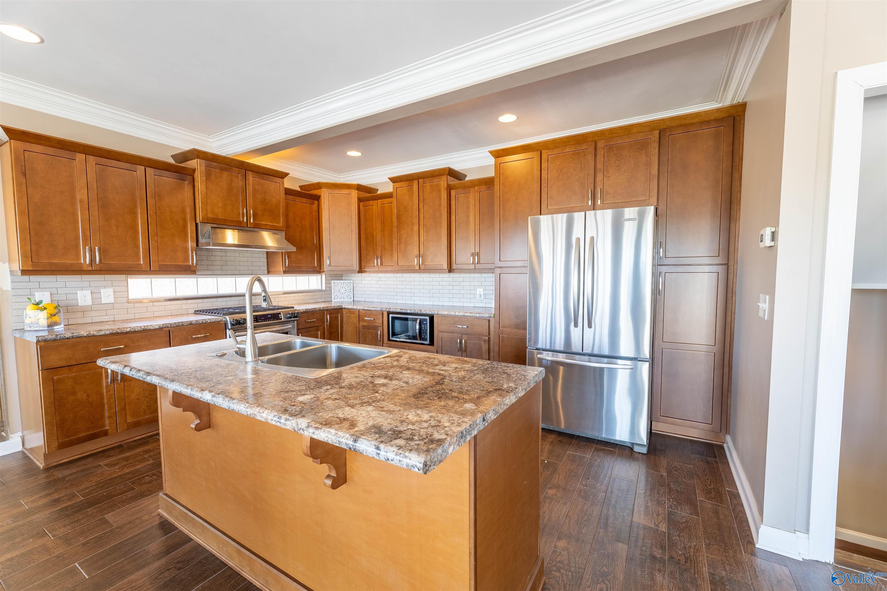881 Shelton Shores Drive, Talladega, Alabama image 9