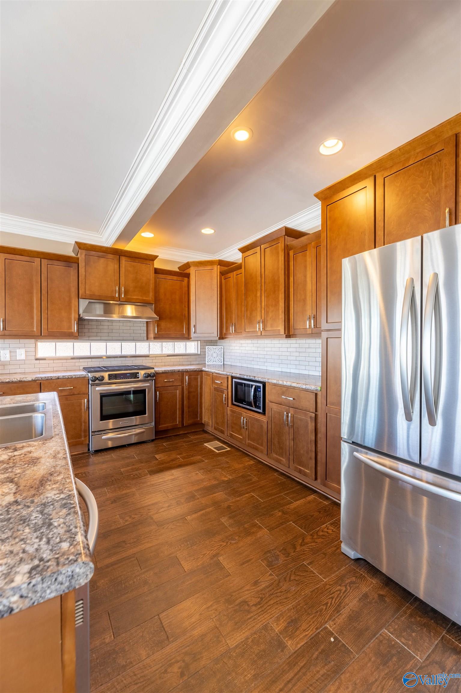881 Shelton Shores Drive, Talladega, Alabama image 10