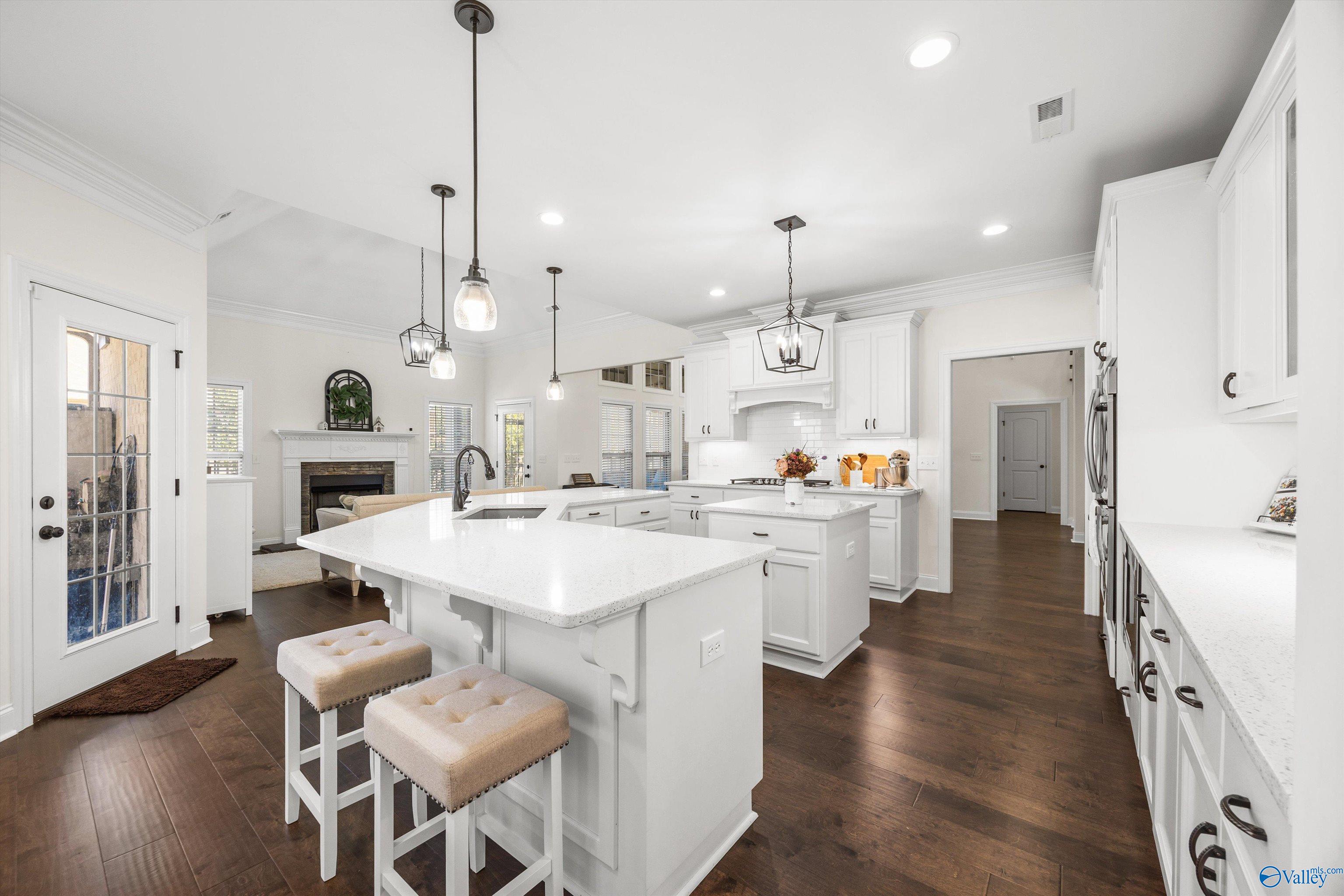 150 Shalerock Drive, Madison, Alabama image 17